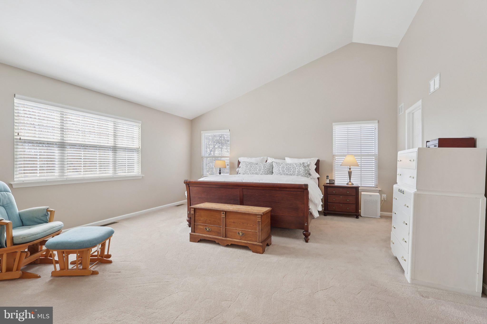 DOYLESTOWN HUNT - Residential