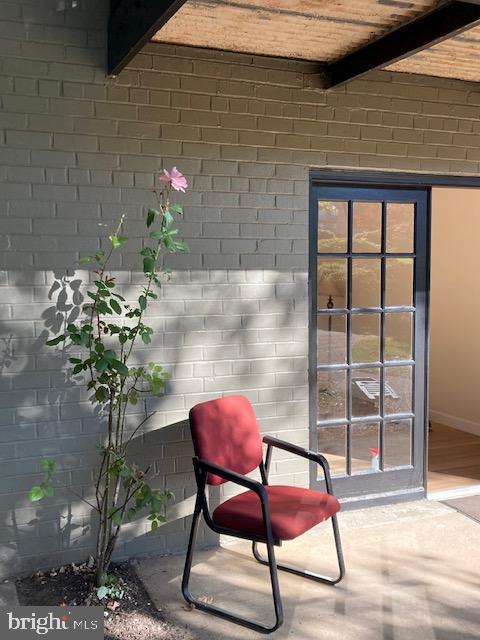 MAYFLOWER SQUARE - Residential