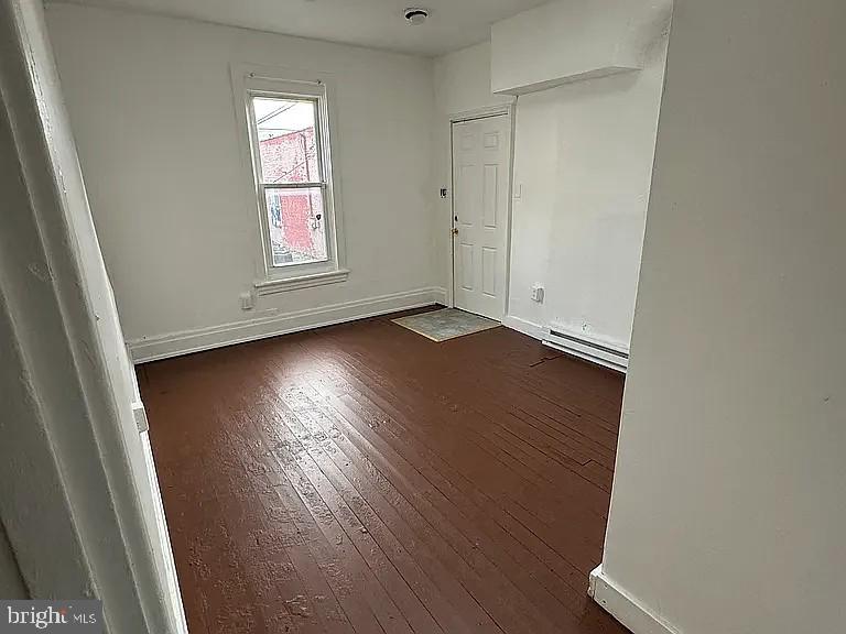 8 S 18TH STREET