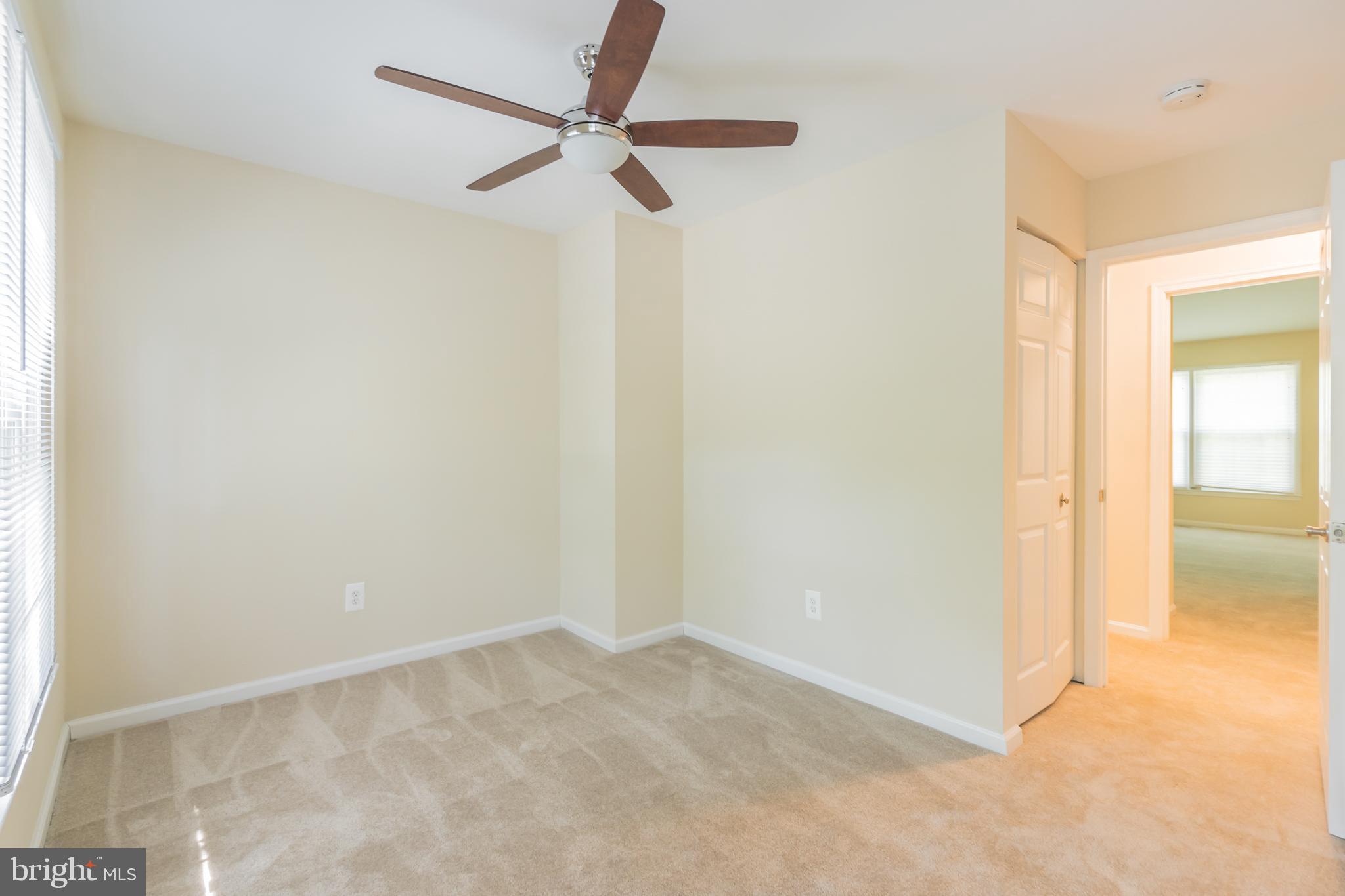 WOODLAND HILLS - Residential