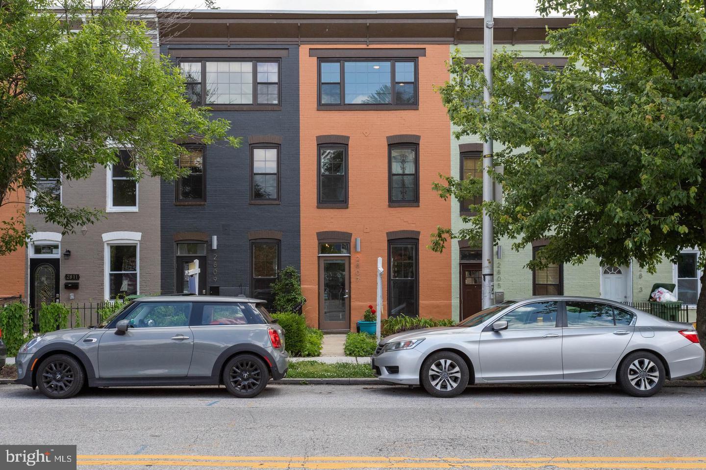 Bright, Beautiful, and Spacious Townhouse. Light filled rooms, Over-sized windows and Bamboo floors throughout the main level. Kitchen with Granite Countertops and SS Appliances. Fenced and huge sized yard. Excellent Location, just directly across from R House and the Johns Hopkins Homewood Campus. A must see home!