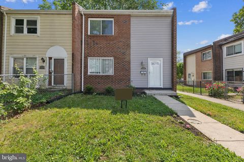 1344 BARNABY TERRACE SE WASHINGTON DC 20032