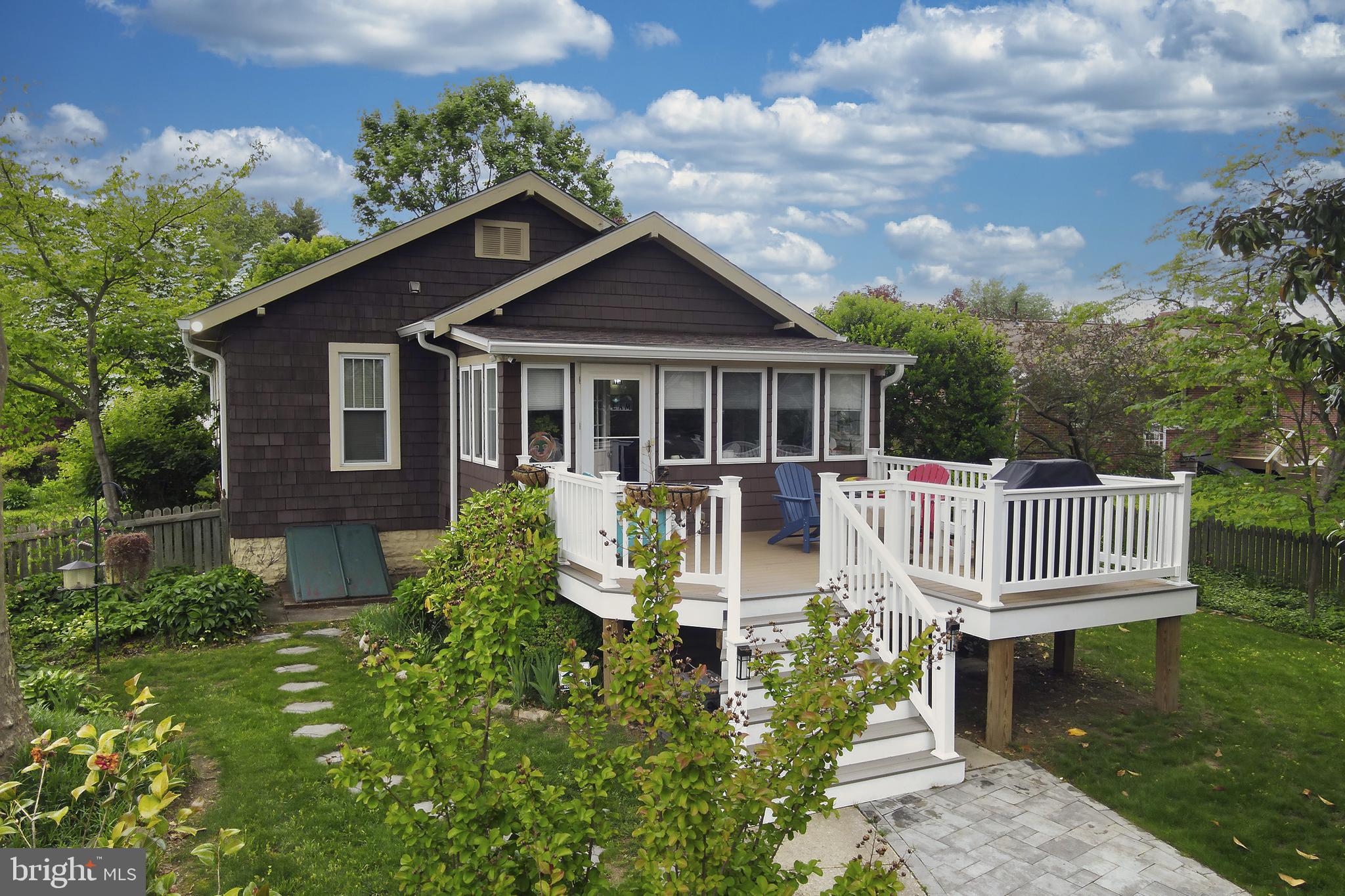 CENTREVILLE - Residential