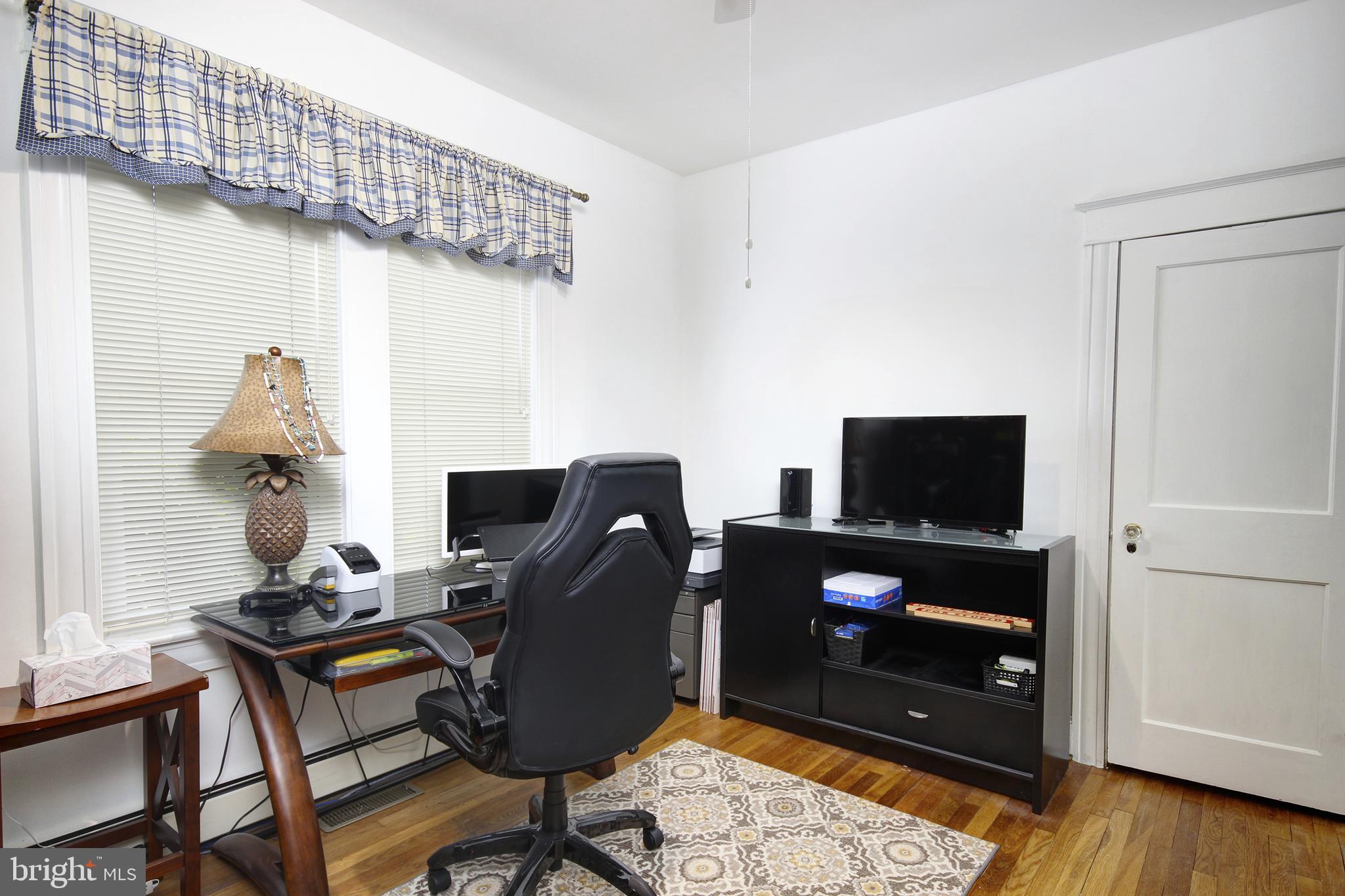 CENTREVILLE - Residential