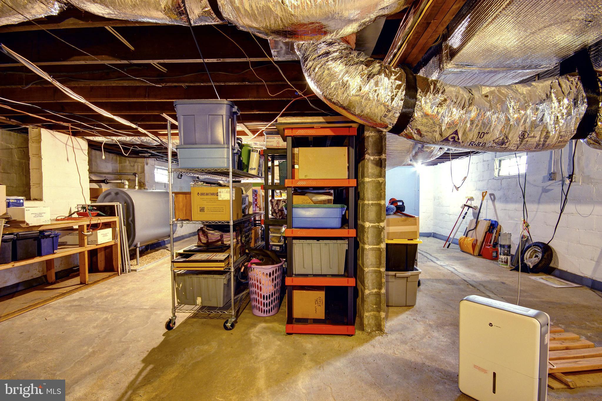 CENTREVILLE - Residential