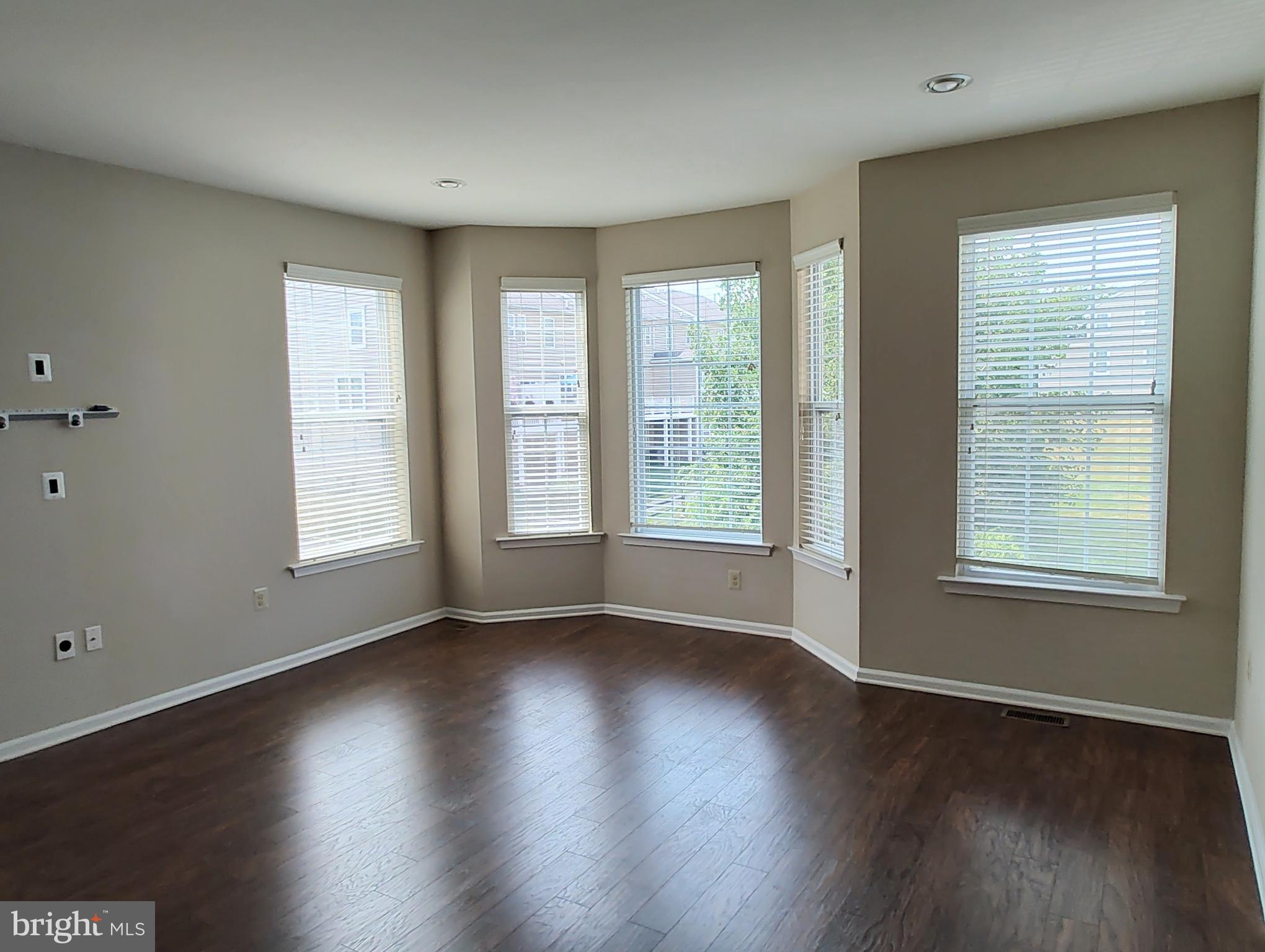 VILL AT COUNTRY VIEW - Residential Lease