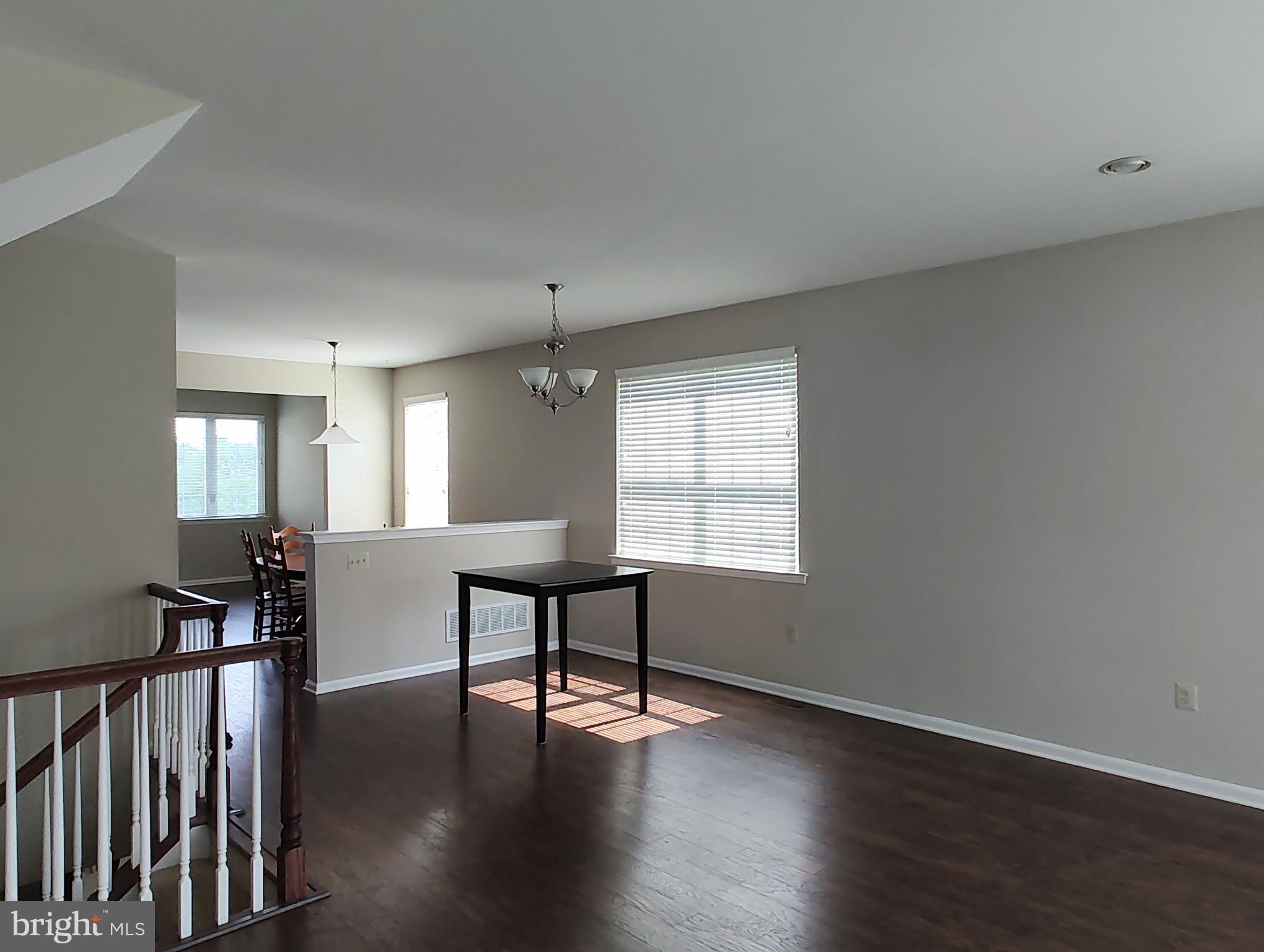 VILL AT COUNTRY VIEW - Residential Lease