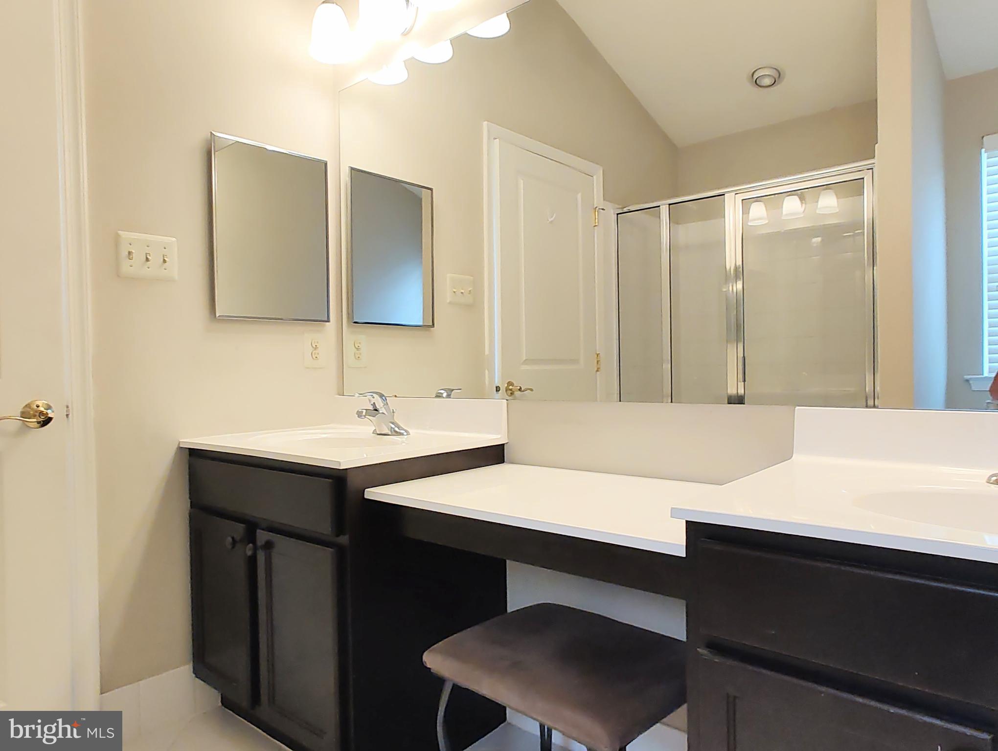 VILL AT COUNTRY VIEW - Residential Lease