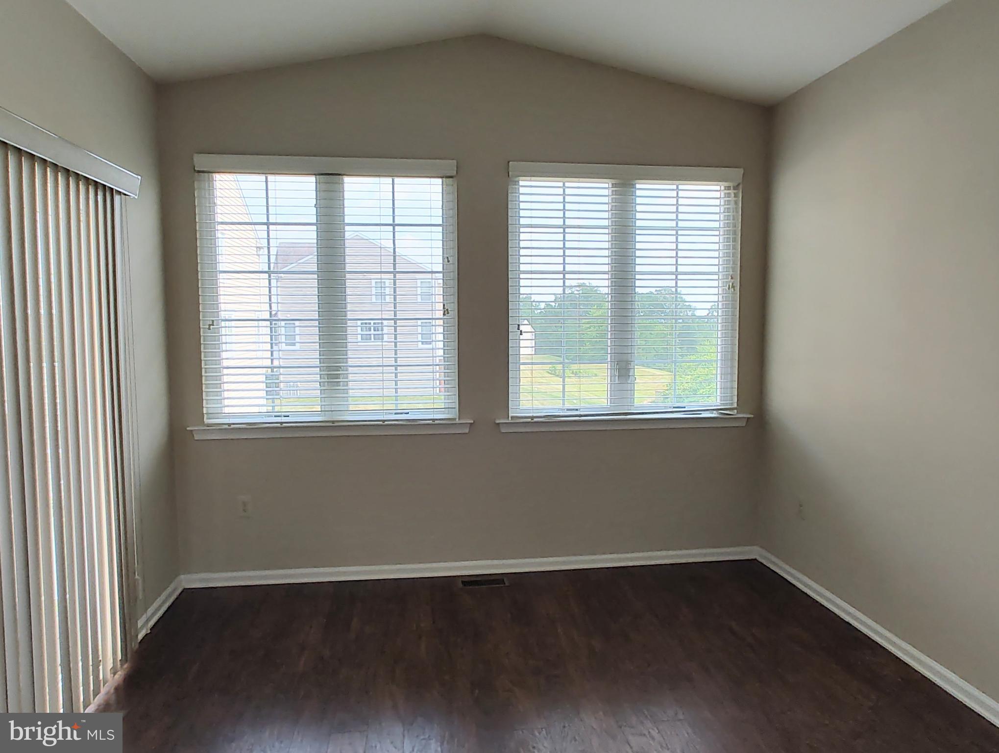 VILL AT COUNTRY VIEW - Residential Lease