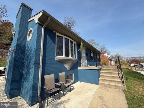 Homes For Sale - 3515 27th Avenue<br/> TEMPLE HILLS, MD 20748