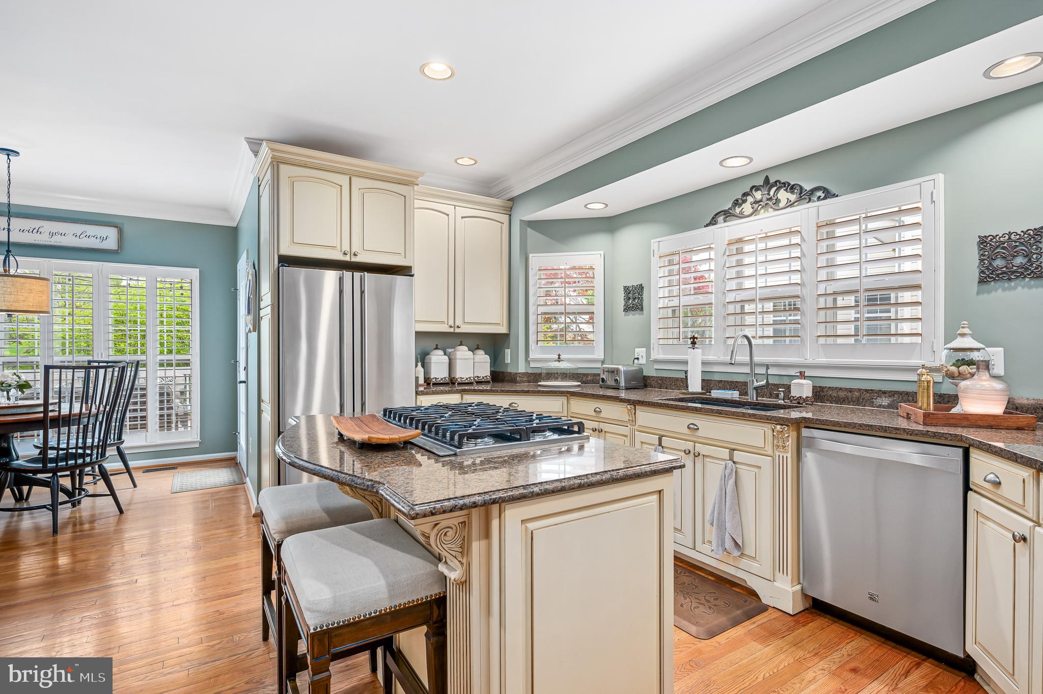 RIDGES AT ASHBURN - Residential