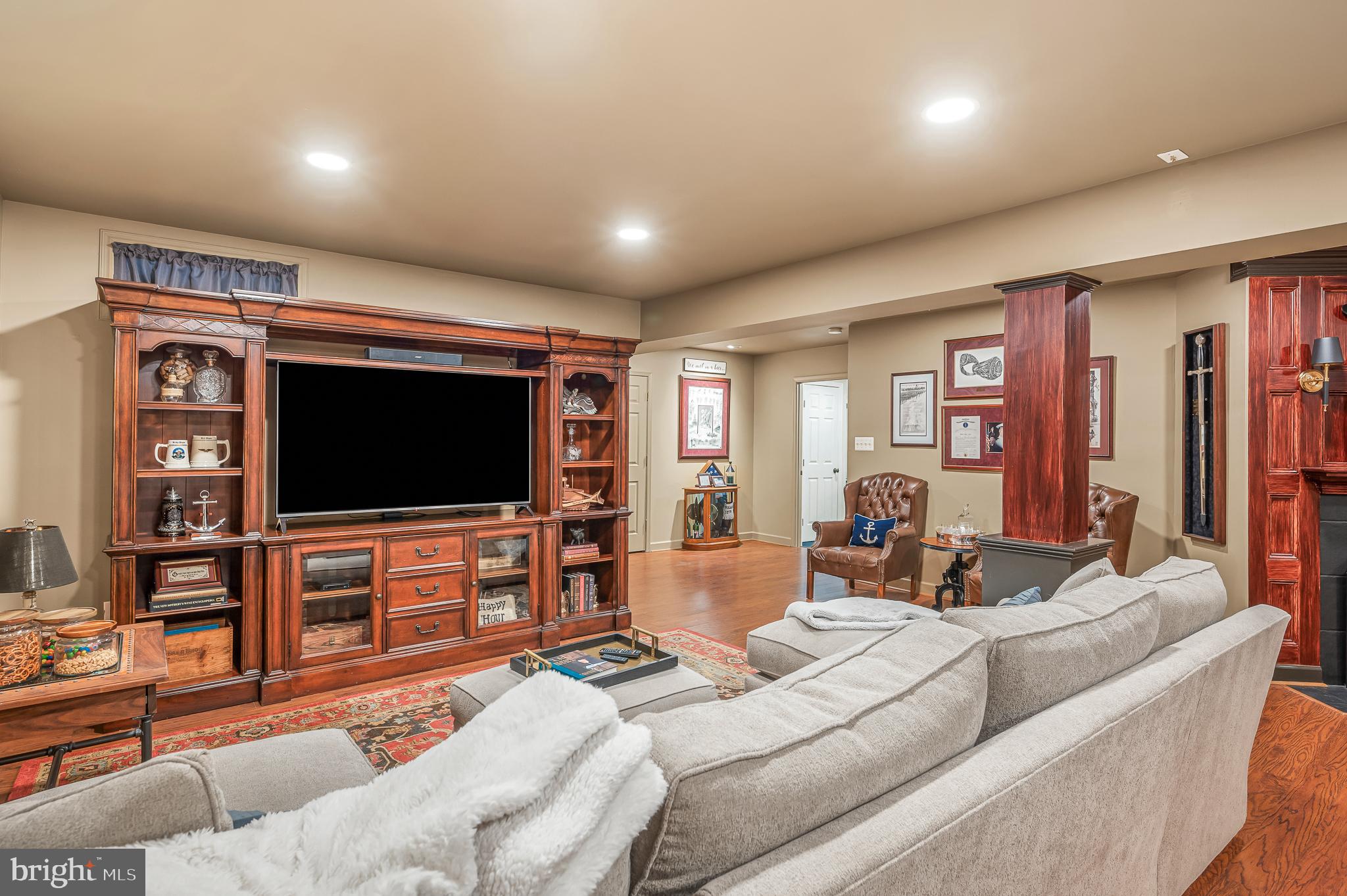 RIDGES AT ASHBURN - Residential