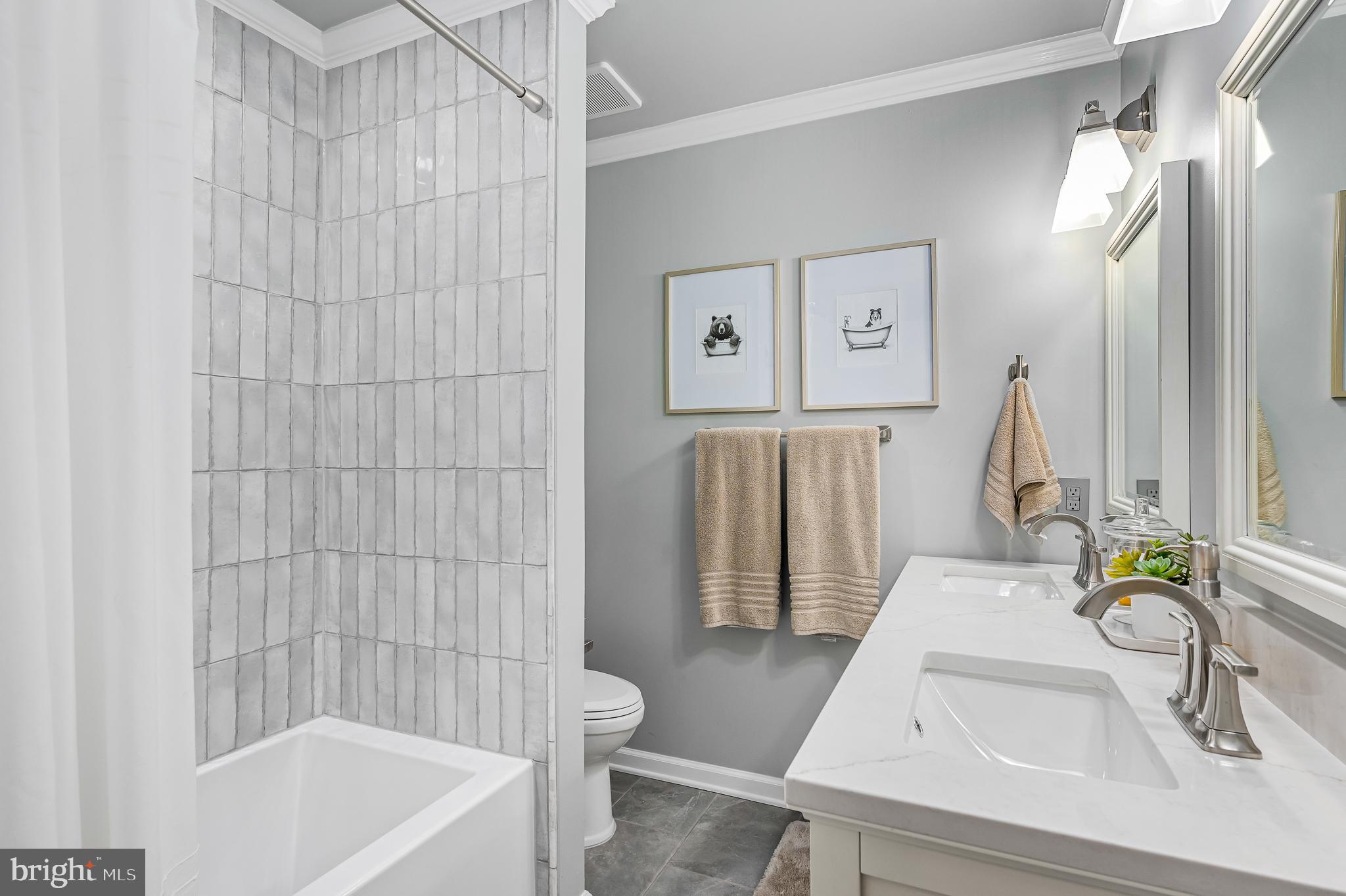 RIDGES AT ASHBURN - Residential