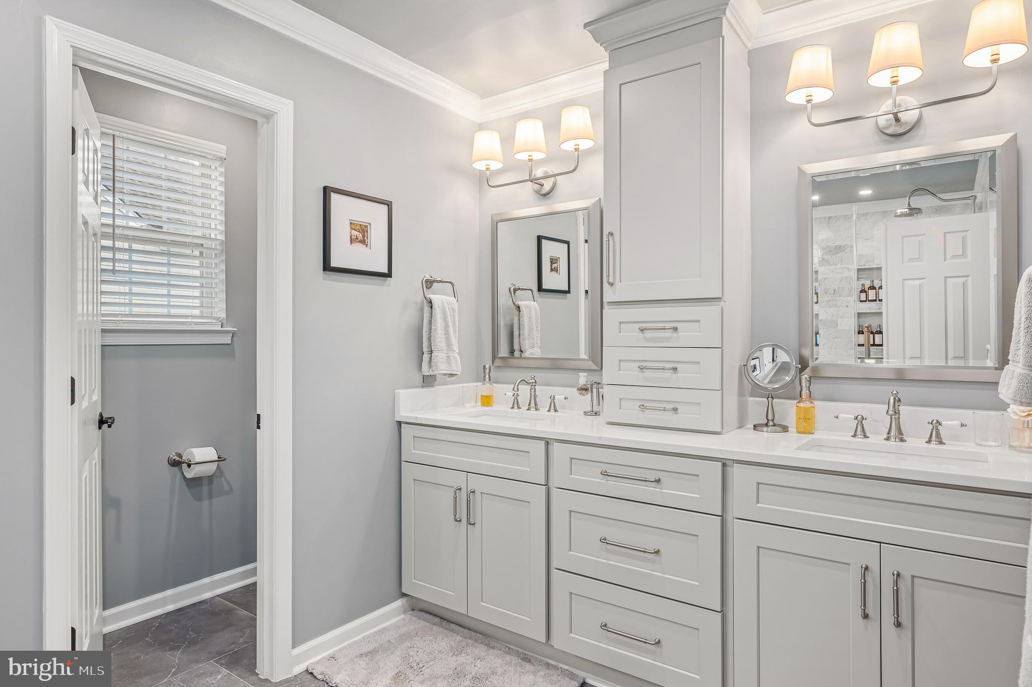 RIDGES AT ASHBURN - Residential