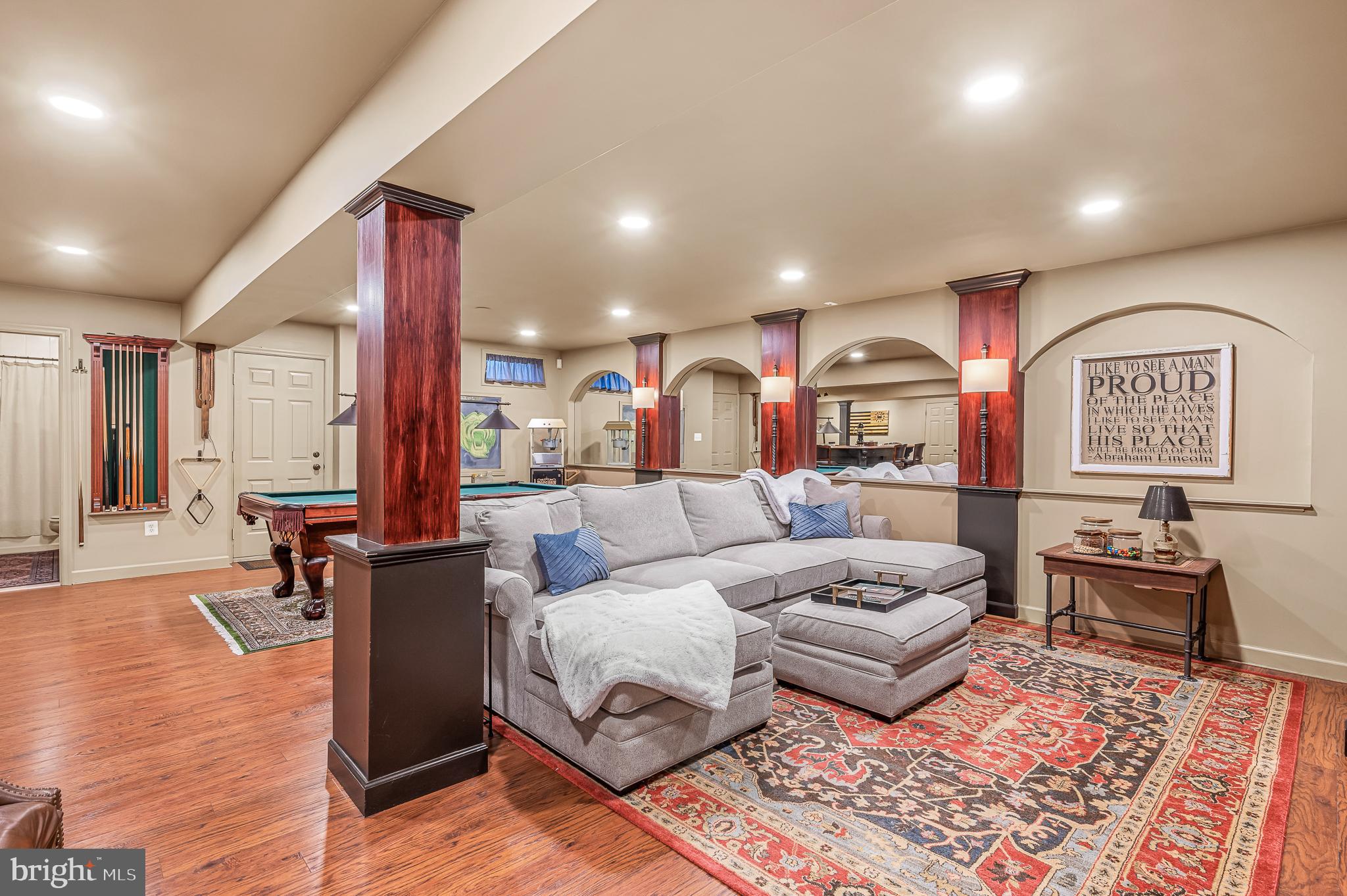 RIDGES AT ASHBURN - Residential