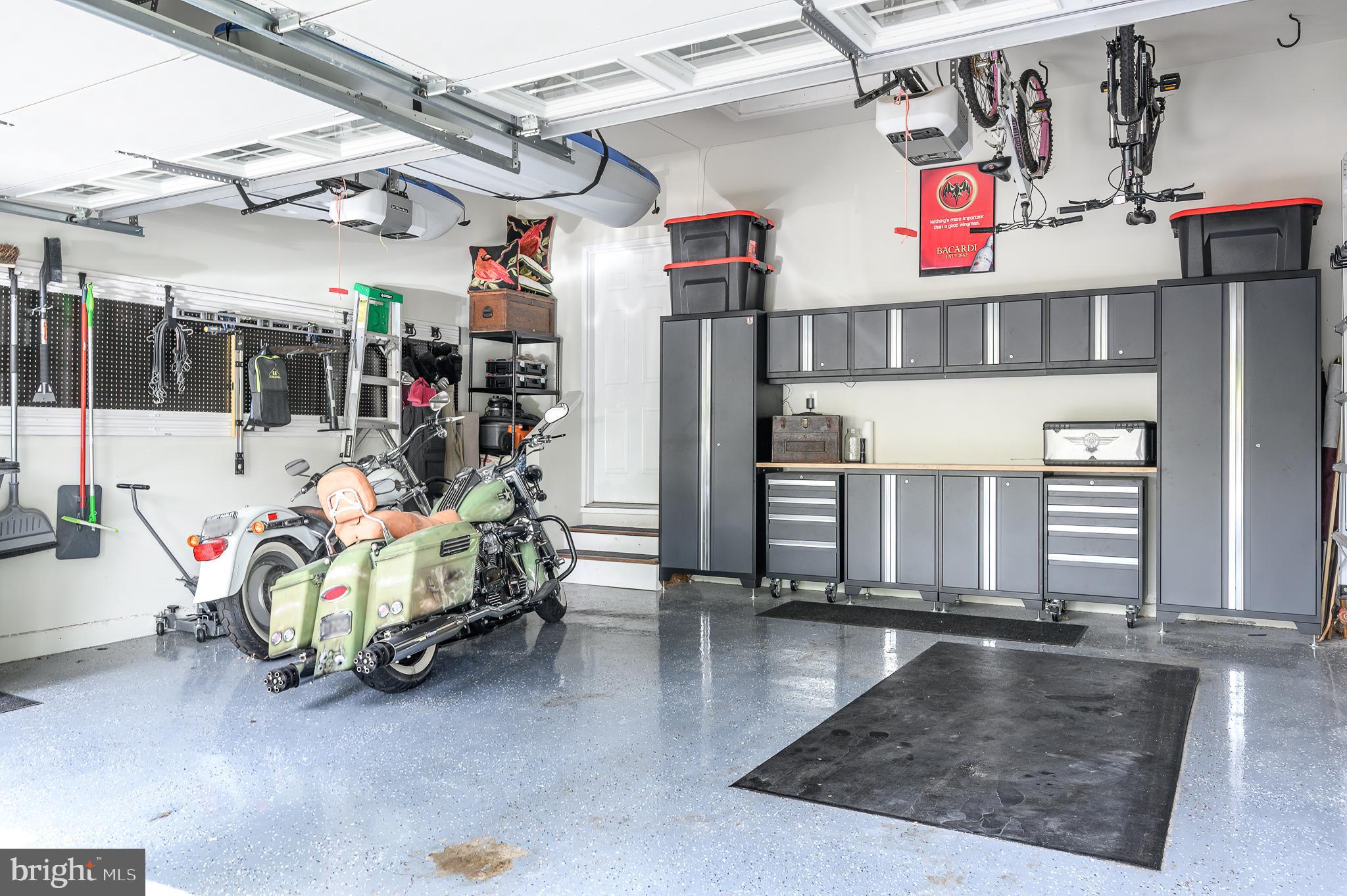 RIDGES AT ASHBURN - Residential