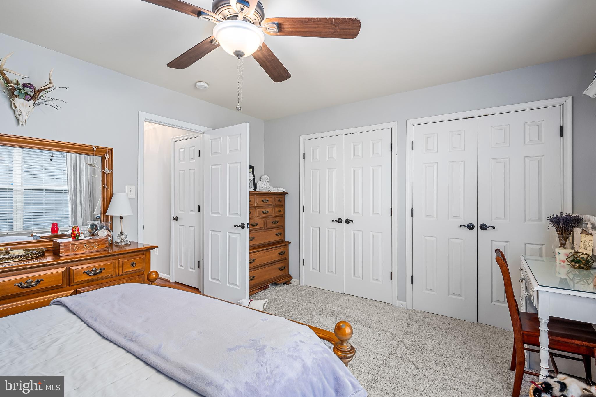 RIDGES AT ASHBURN - Residential