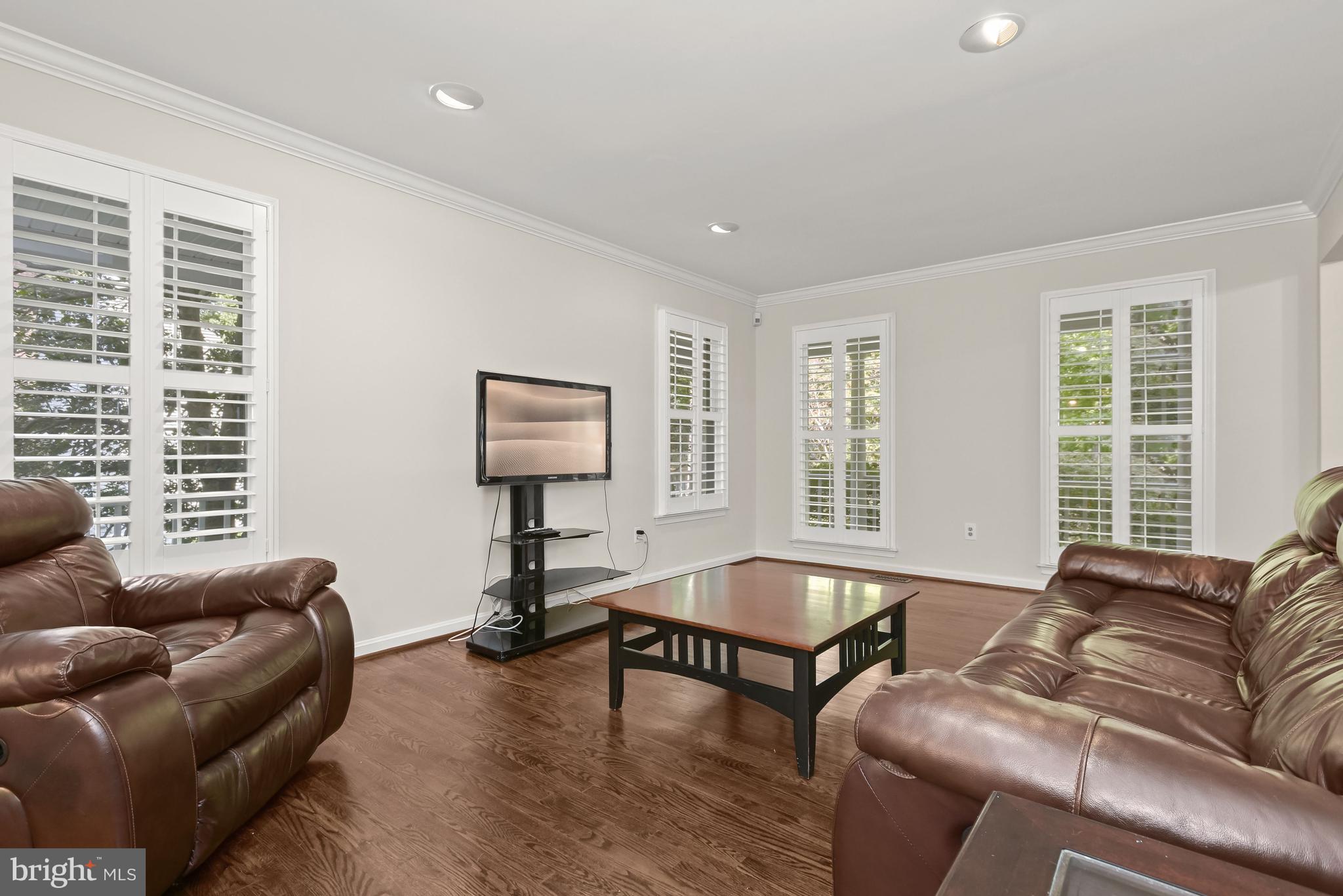 DORSEY HALL - Residential