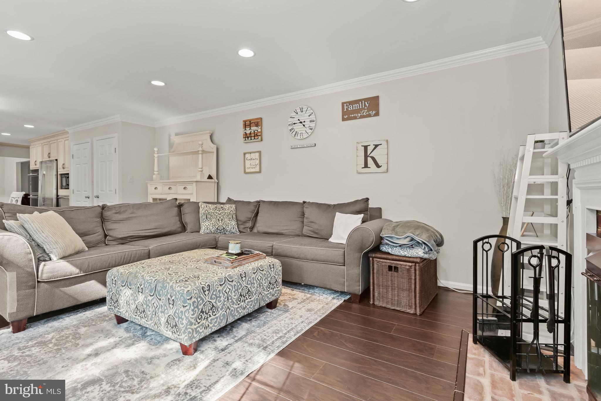 DORSEY HALL - Residential