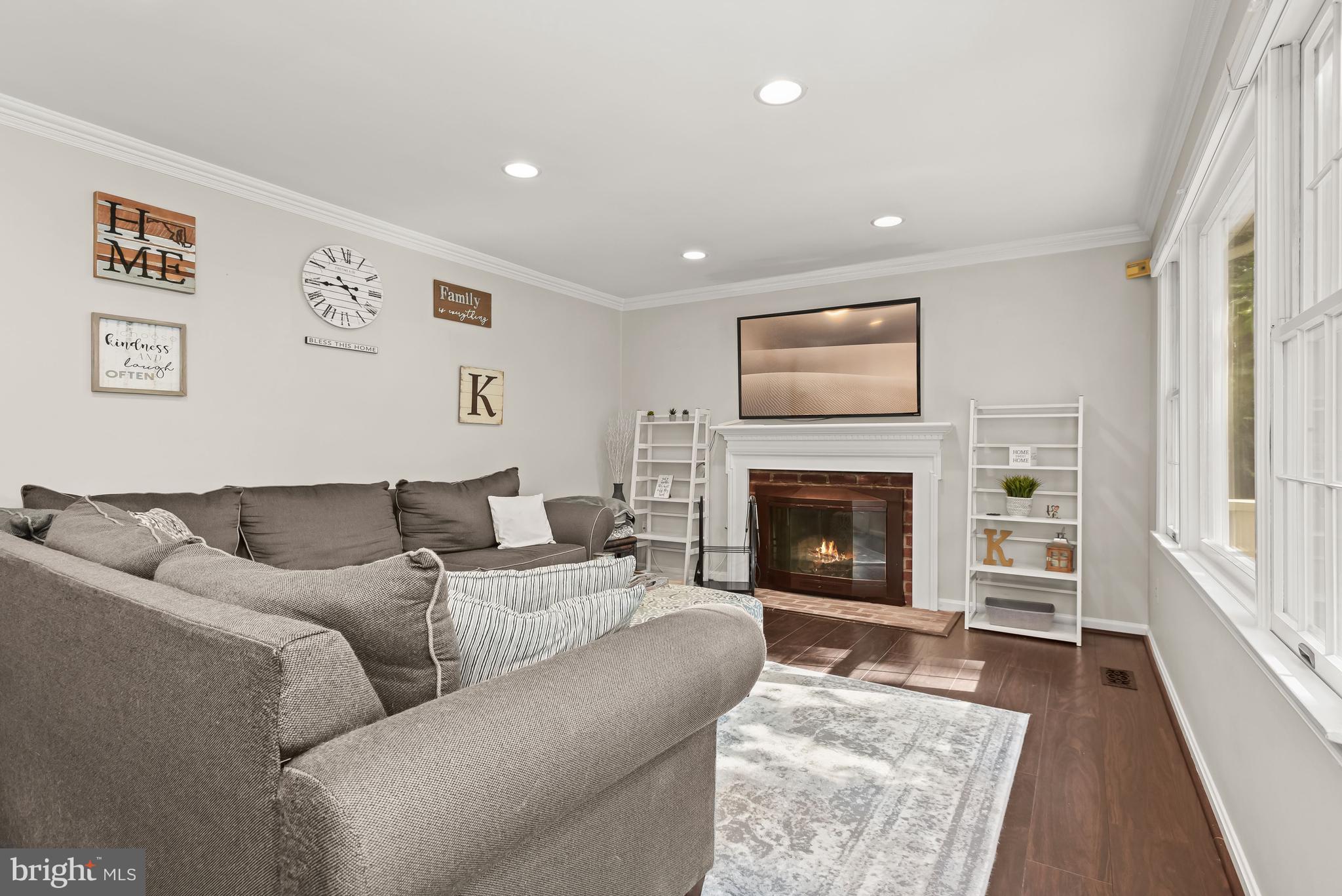 DORSEY HALL - Residential