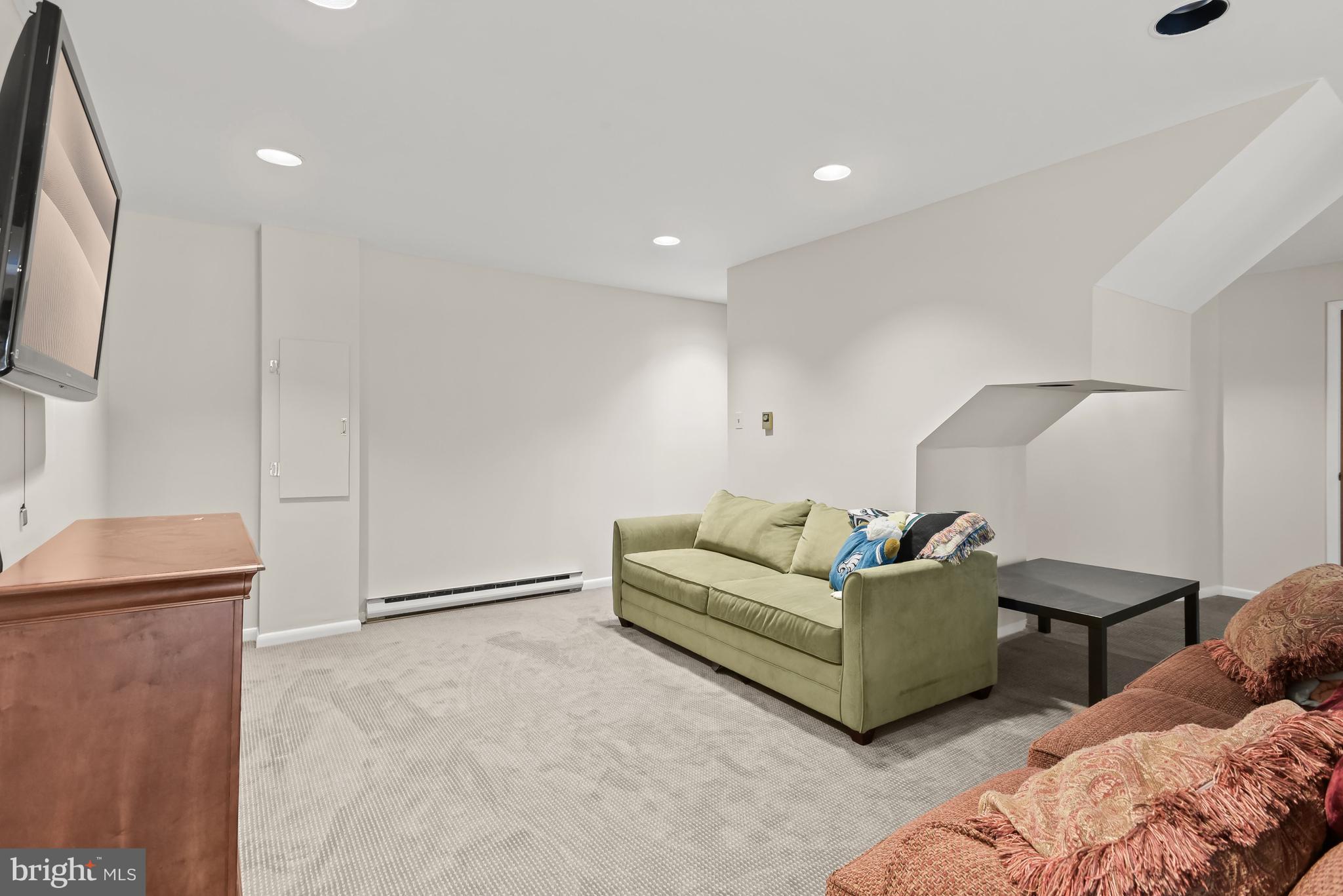 DORSEY HALL - Residential