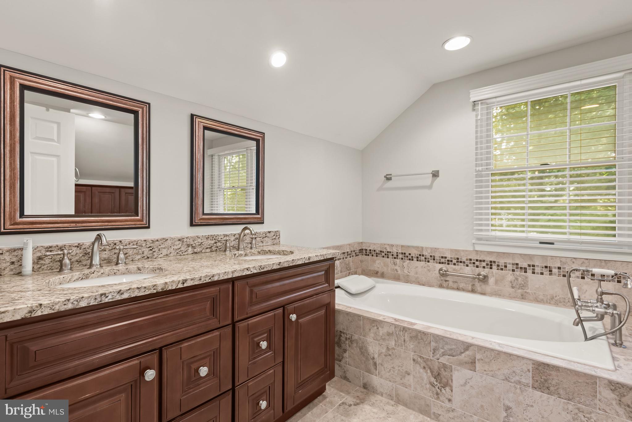 DORSEY HALL - Residential