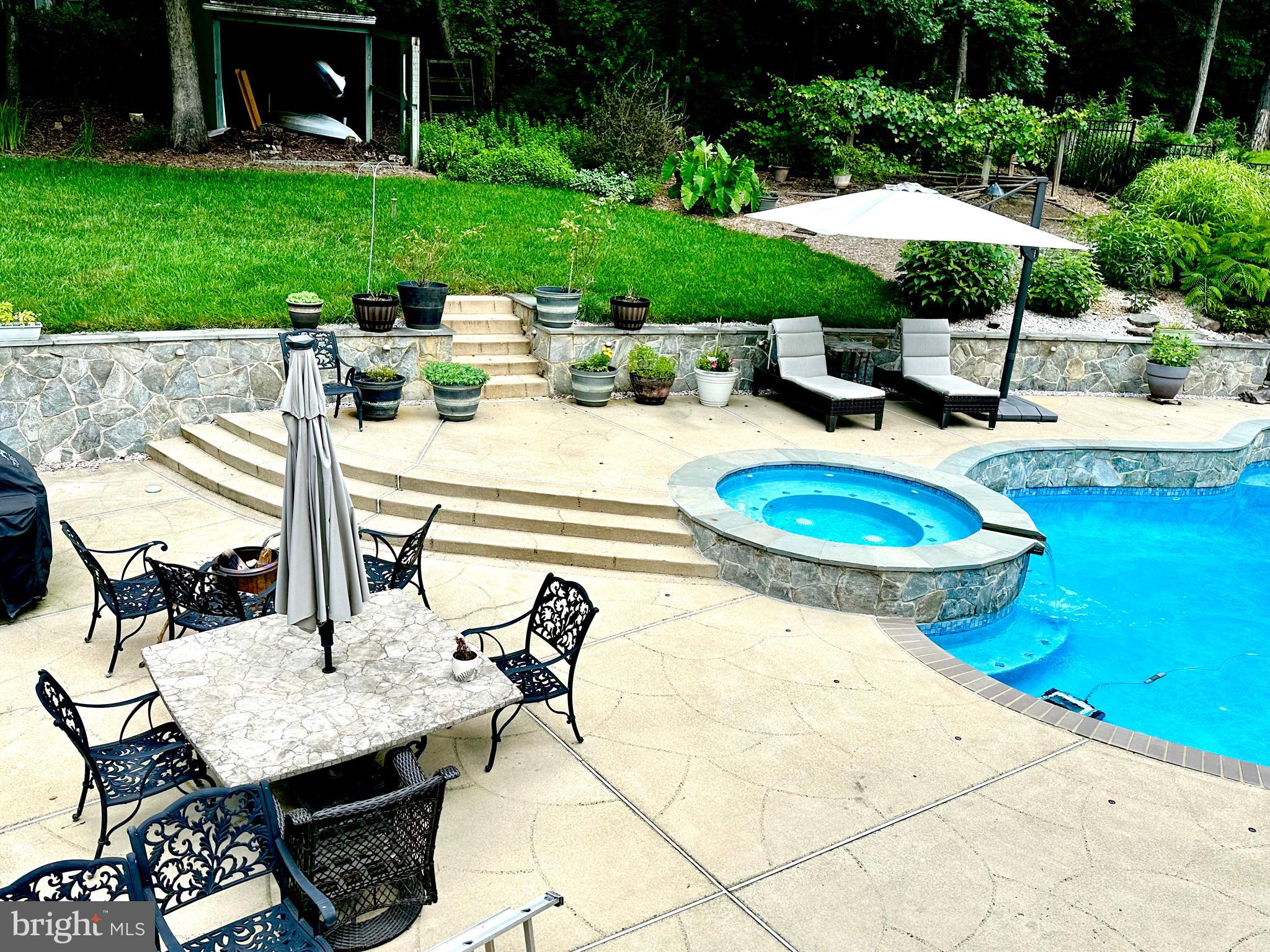 13170 TRAILS END COURT