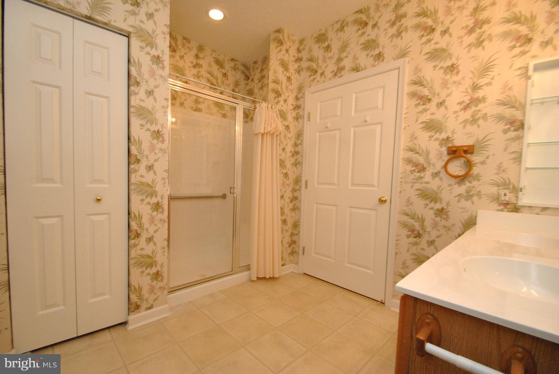 PERRY HALL FARMS - Residential