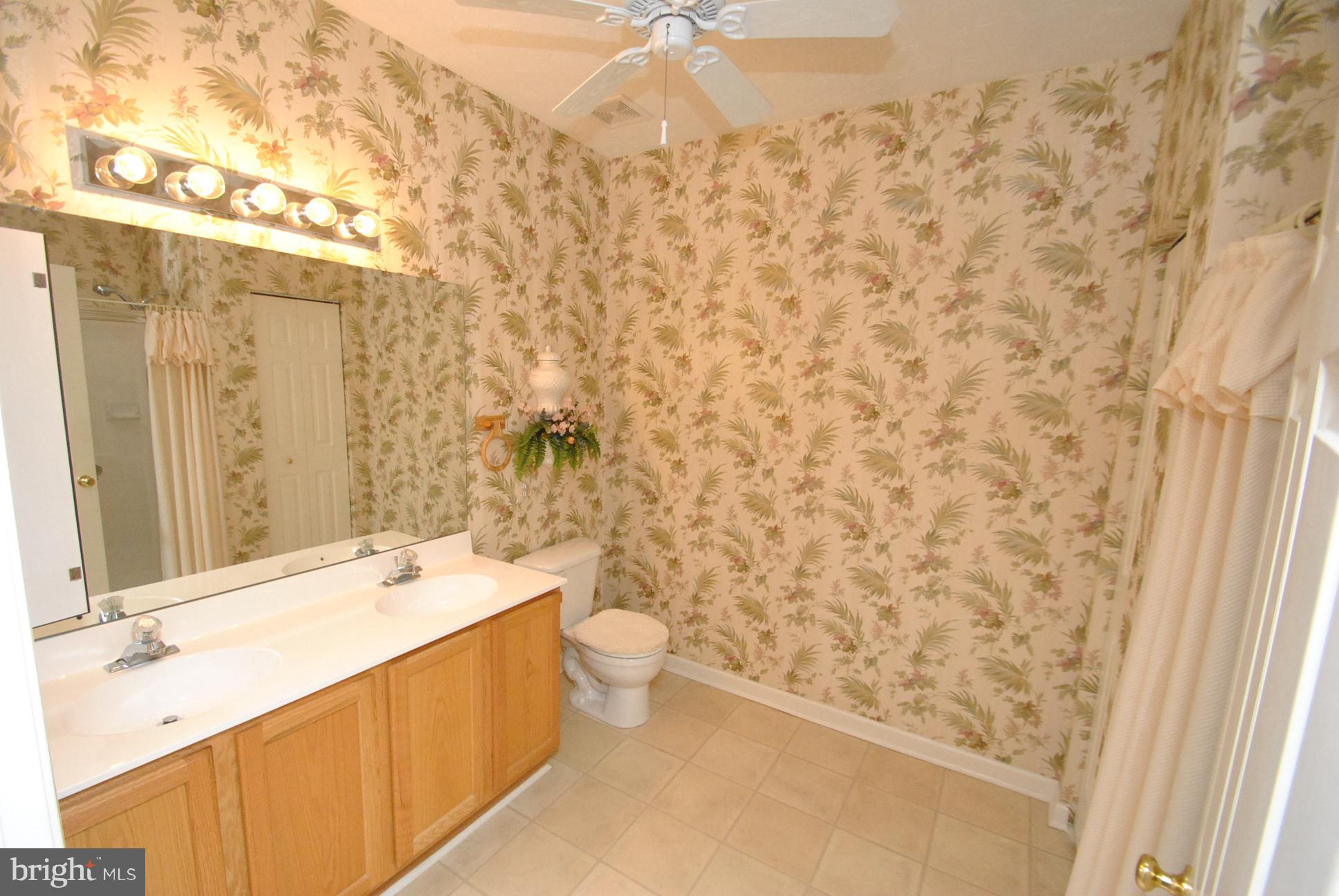 PERRY HALL FARMS - Residential