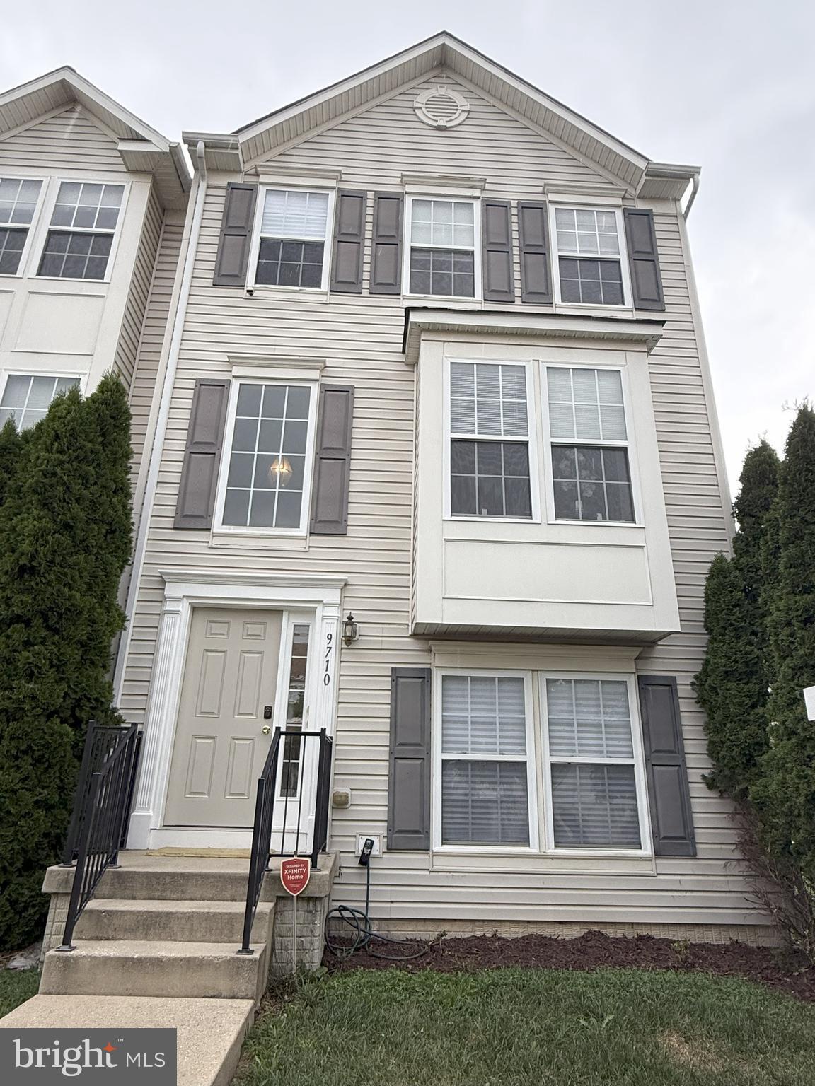 Welcome to the pristine, upgraded, freshly painted, two car garage, 4- bedroom, 3.5 baths, EOG townhouse in Middle River. The open-concept main level is specious where in the living and dining area flows directly to the kitchen and to the freshly painted rear deck where you can unwind and entertain guests and family. The fireplace is perfect for creating warm ambiance during the winter months. Lots of upgrades, the kitchen cabinets; new mirrors in all the bathrooms; all the counter tops in the kitchen and in the upper level bathrooms are quartz. All the floors are newly installed waterproof luxury vinyl planks. Recess lights in the kitchen ; smoke and fire detectors and carbon monoxide detectors in all floors. All the appliances in the kitchen are new. The electric range, stainless microwave, dishwasher and two door refrigerator with water and ice dispenser. The specious master bedroom has large walk in closet. The fourth bedroom in lower level has newly installed full bath. The property is conveniently situated near fire and police department. Property is also very near White Marsh Mall , The Avenue, dining areas, commuter routes, 695 and I-95 and downtown. The property has lot to offer!!! The upgrades, the value !! A rare find!!
Middle River. The open-concept main level is spacious wherein the living and dining area flows directly to the kitchen and to the freshly painted rear deck where you can unwind and entertain your guests and family. The fireplace is perfect for creating warm ambiance during the winter months. Lots of upgrades ..the kitchen cabinets; new mirrors in all the bathrooms; The countertops in the kitchen and 2 bathrooms in the upper level are all Quartz; The floors are newly installed luxury vinyl planks that is also waterproof. Recessed lights in the kitchen; water sprinklers ; carbon monoxide and fire alarms in all floors . All the appliances in the kitchen are new. The range, the stainless steel built- in microwave ,dishwasher and 2- door refrigerator with ice maker (crushed /cubed) with water dispenser. New AC...The main bedroom is spacious with a large walk- in closet. the lower bedroom has a newly installed full bath. The property is conveniently situated near the fire and police dept. for your added security and peace of mind. It's near White Marsh Mall, the Avenue, dining areas, commuter routes 695,I95.The property has a lot to offer...The upgrades.. the value...A GREAT FIND !!!