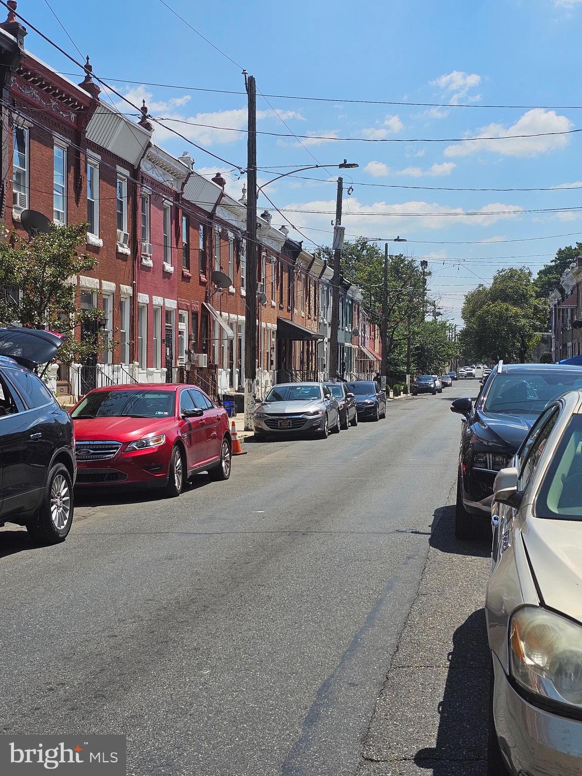 STRAWBERRY MANSION - Residential