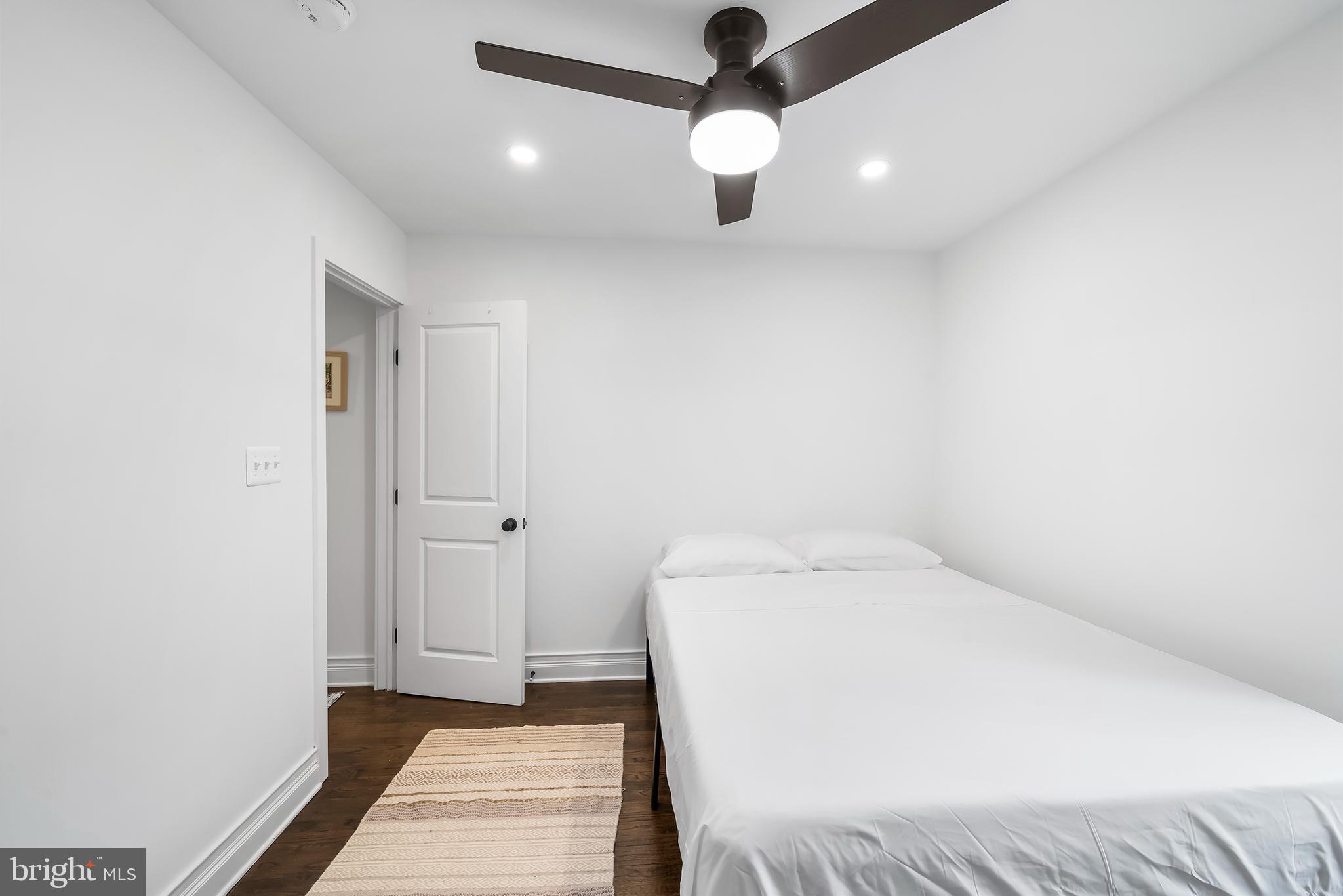 FAIRMOUNT - Residential