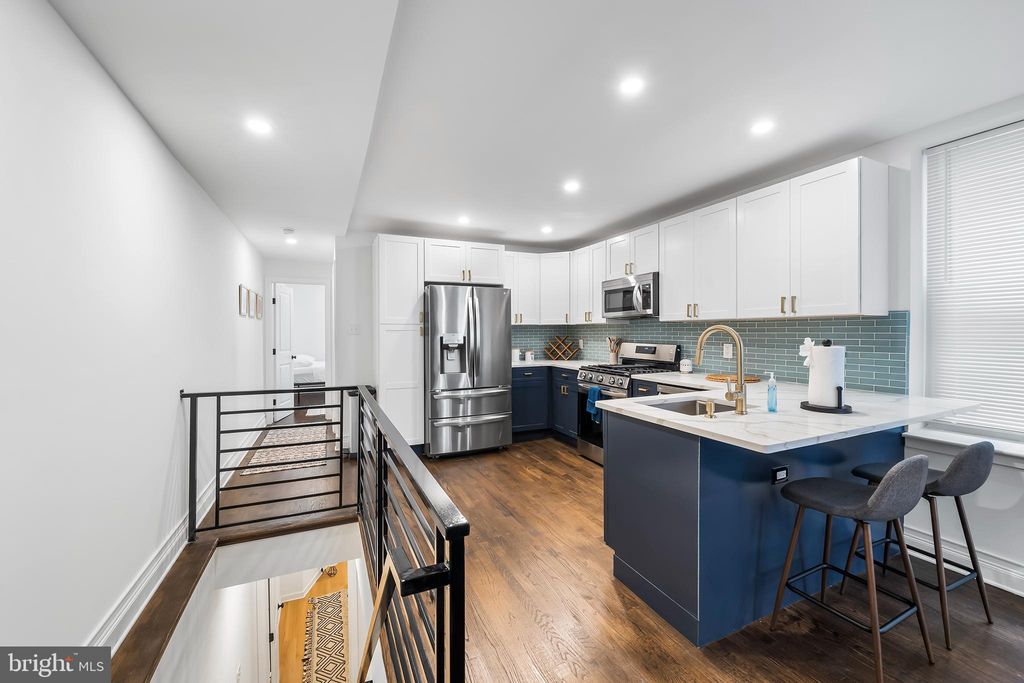 Photo of 609 N 17th Street #1, PHILADELPHIA, PA 19130 (MLS # PAPH2549348)