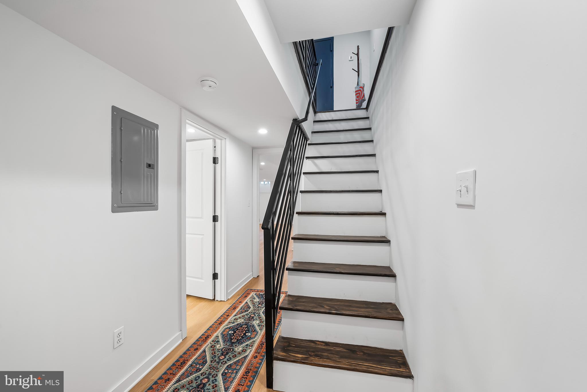 FAIRMOUNT - Residential