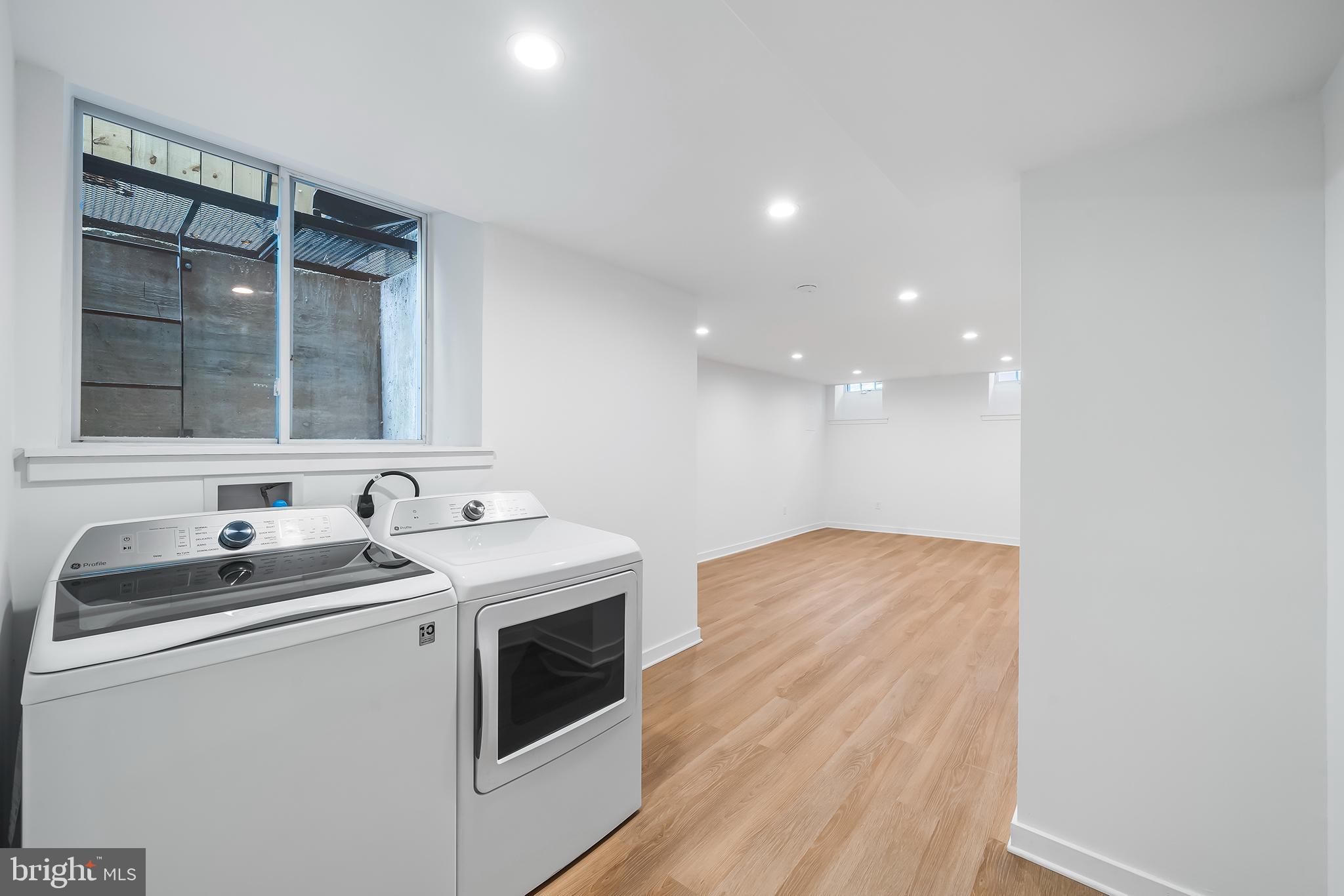 FAIRMOUNT - Residential