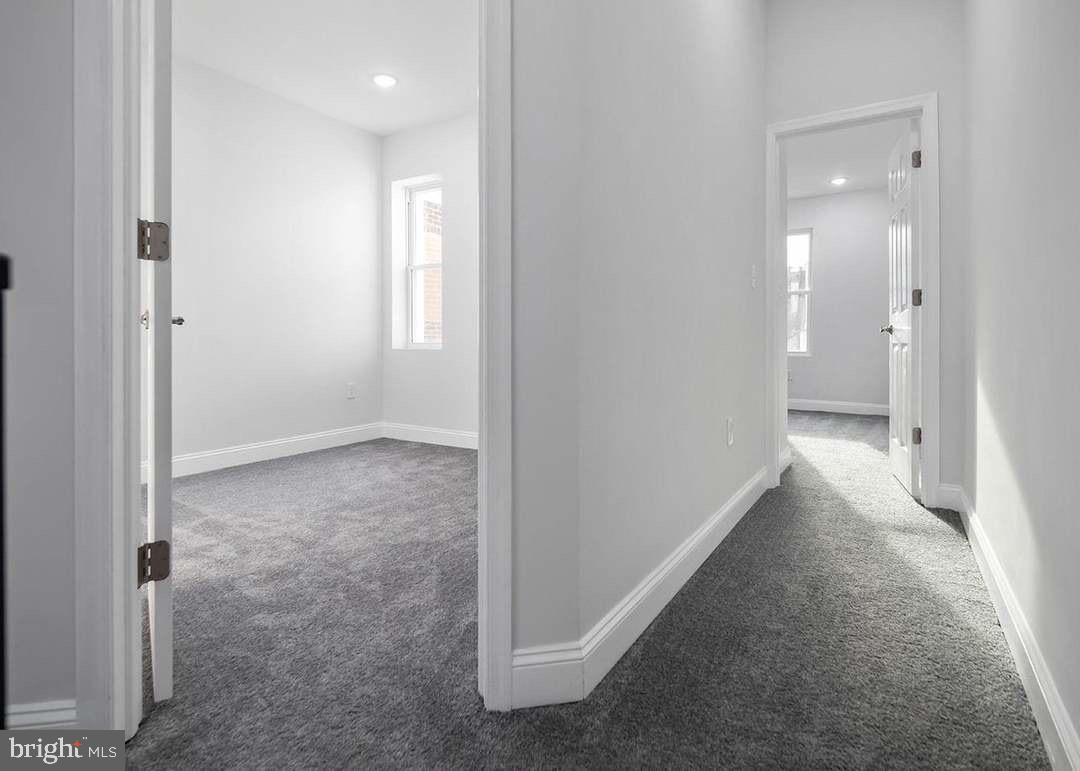 WEST OAK LANE - Residential