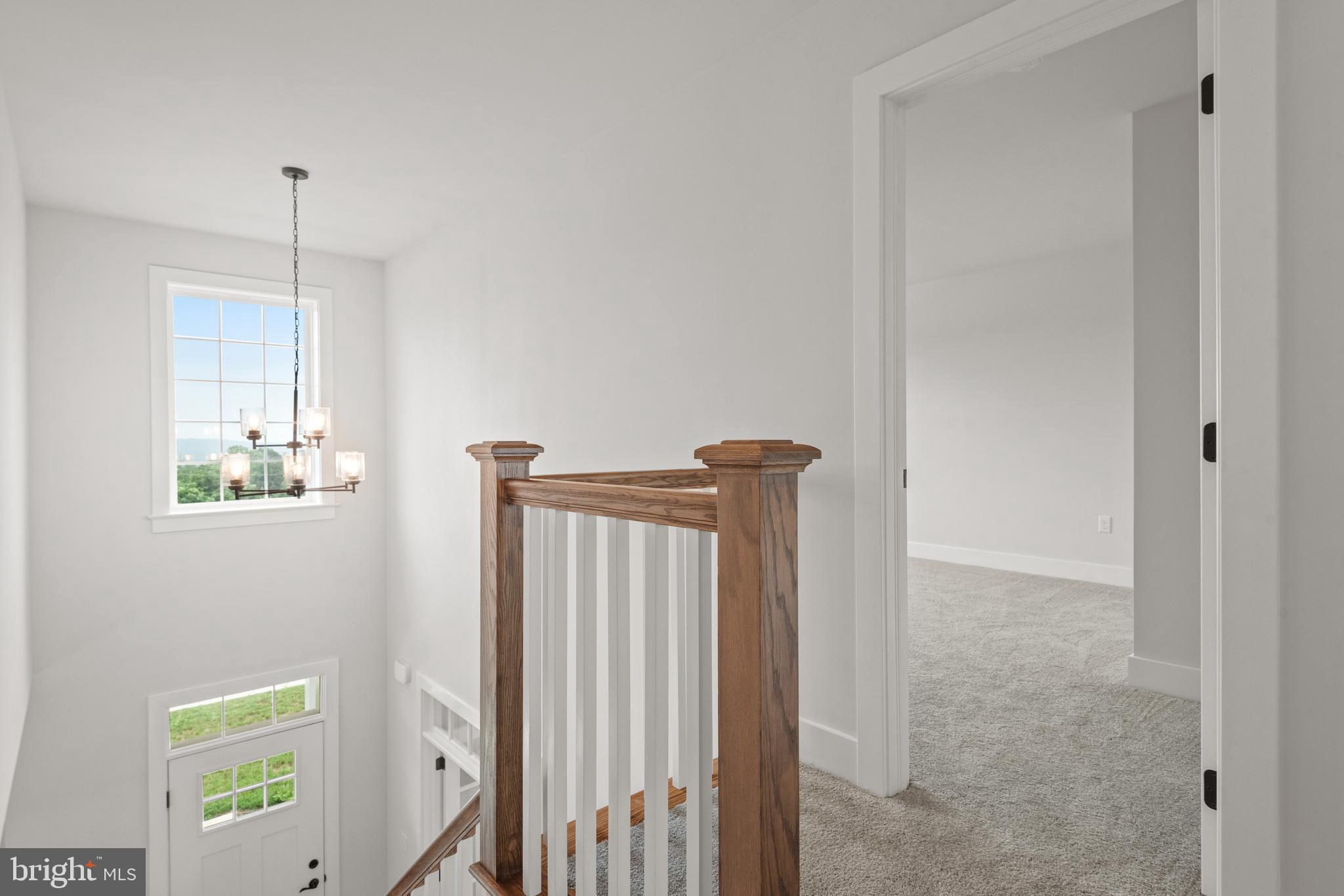 RIVER RIDGE HILLS - Residential