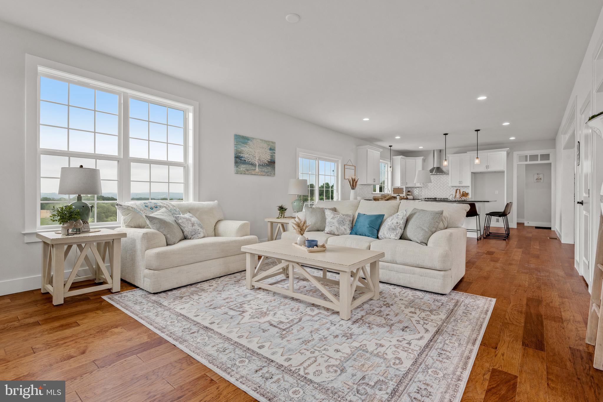 RIVER RIDGE HILLS - Residential