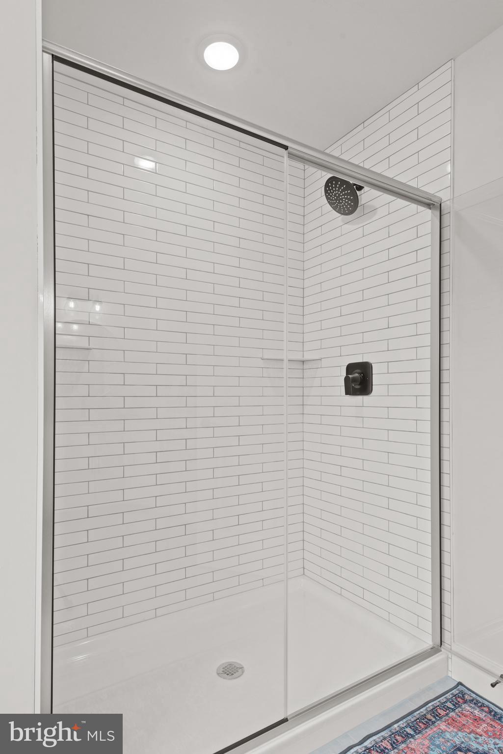 RIVER RIDGE HILLS - Residential