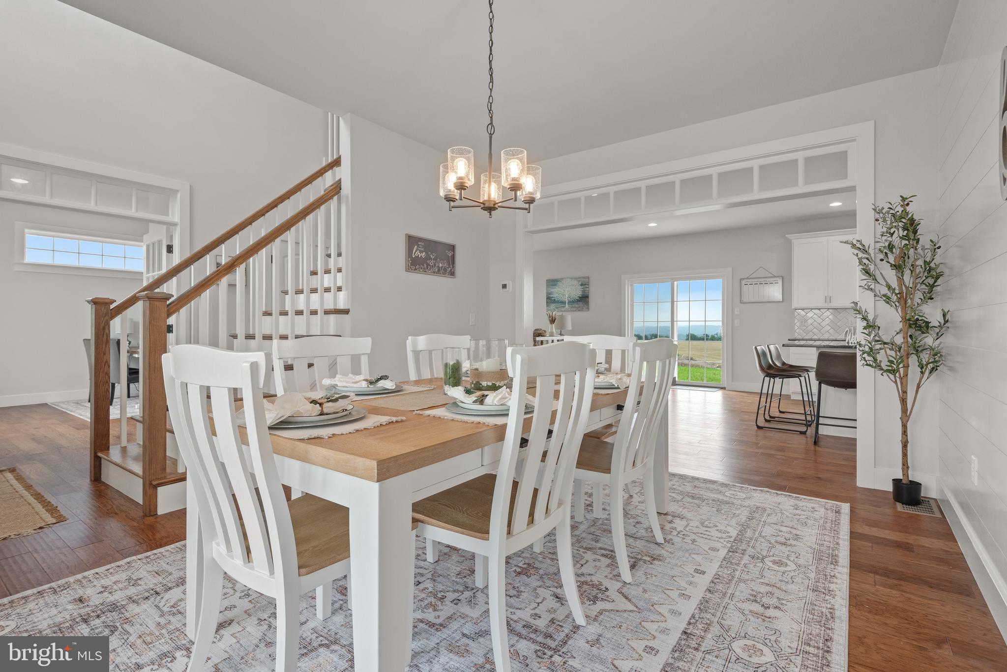 RIVER RIDGE HILLS - Residential