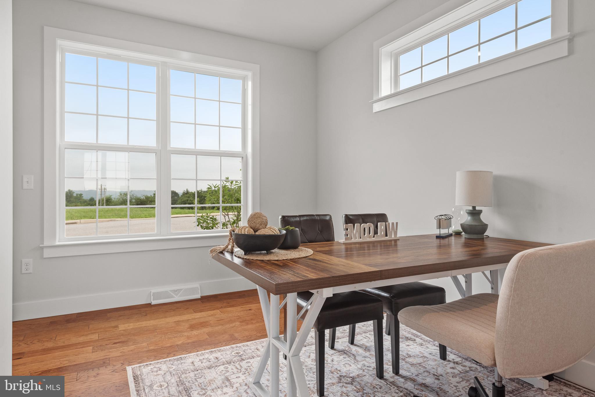 RIVER RIDGE HILLS - Residential