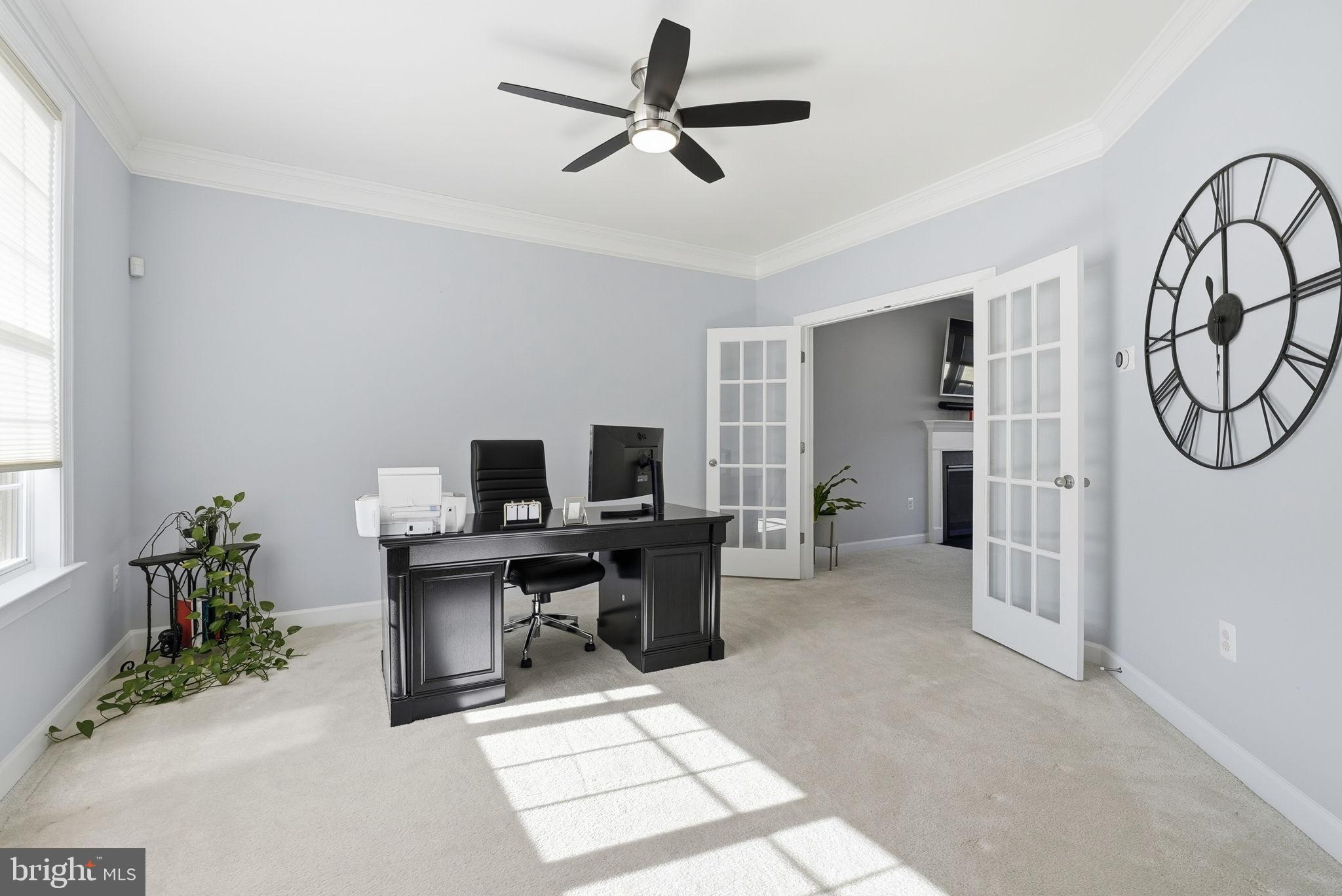 EAGLES POINTE - Residential