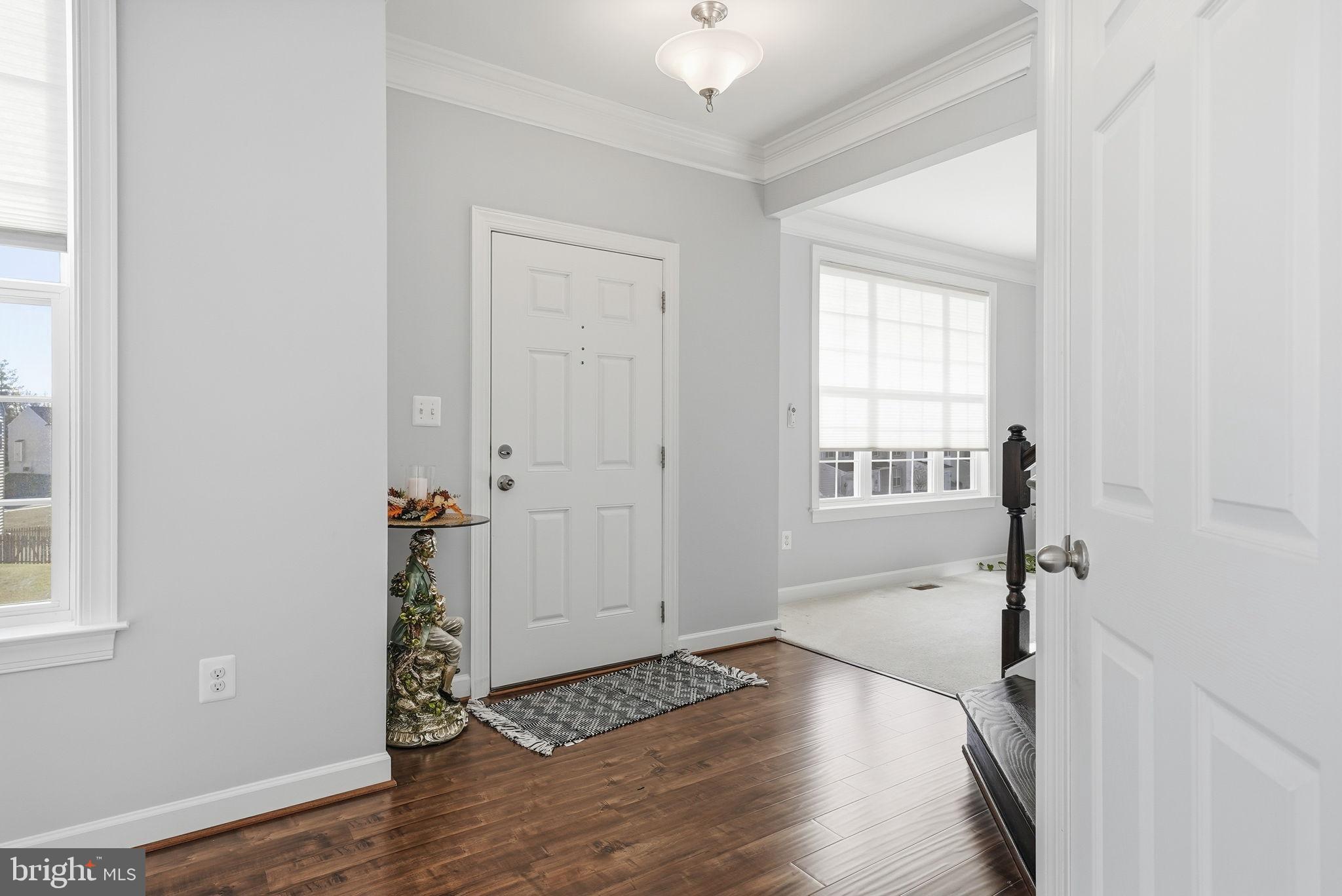 EAGLES POINTE - Residential