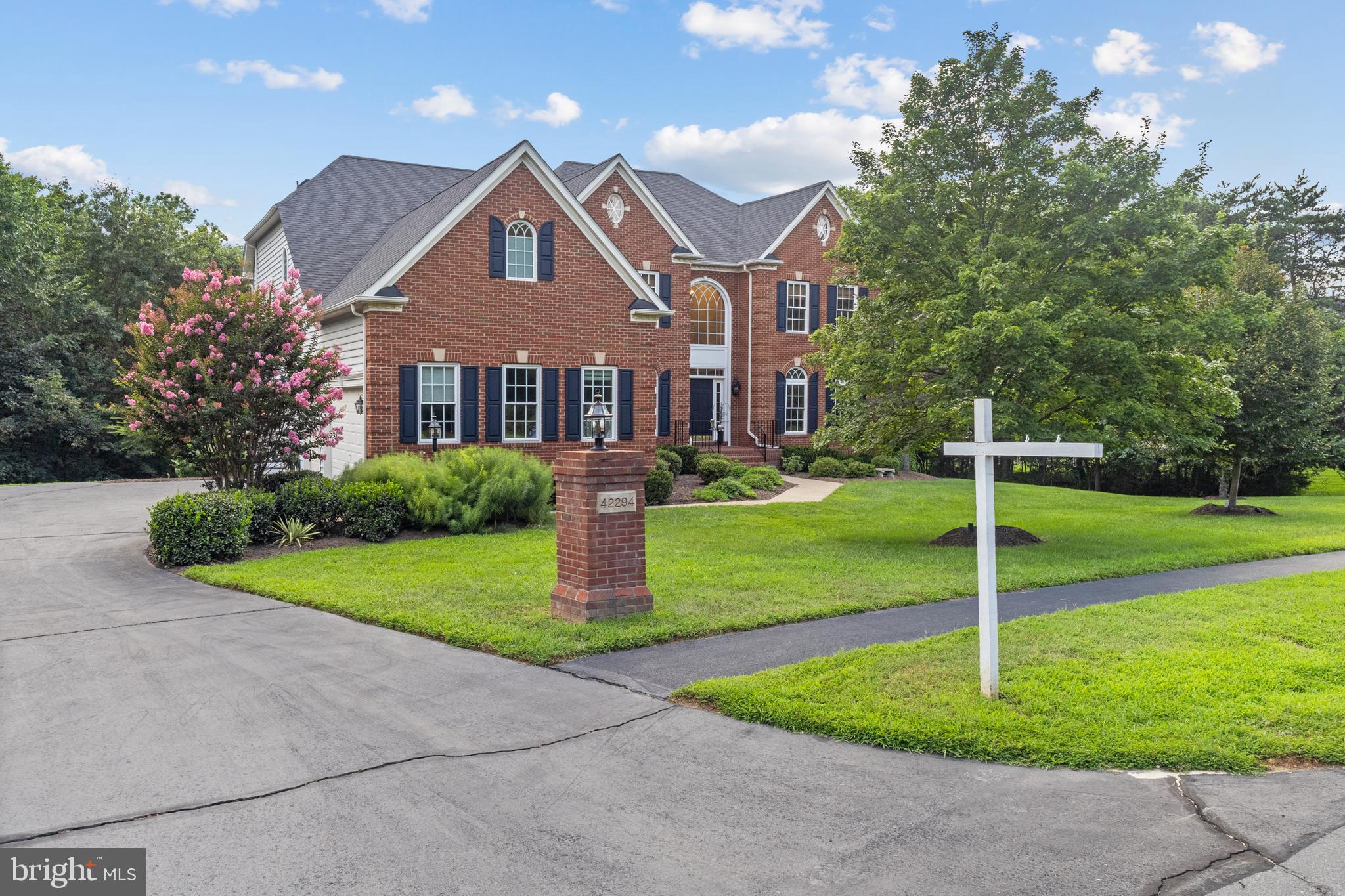 CEDAR CREST - Residential