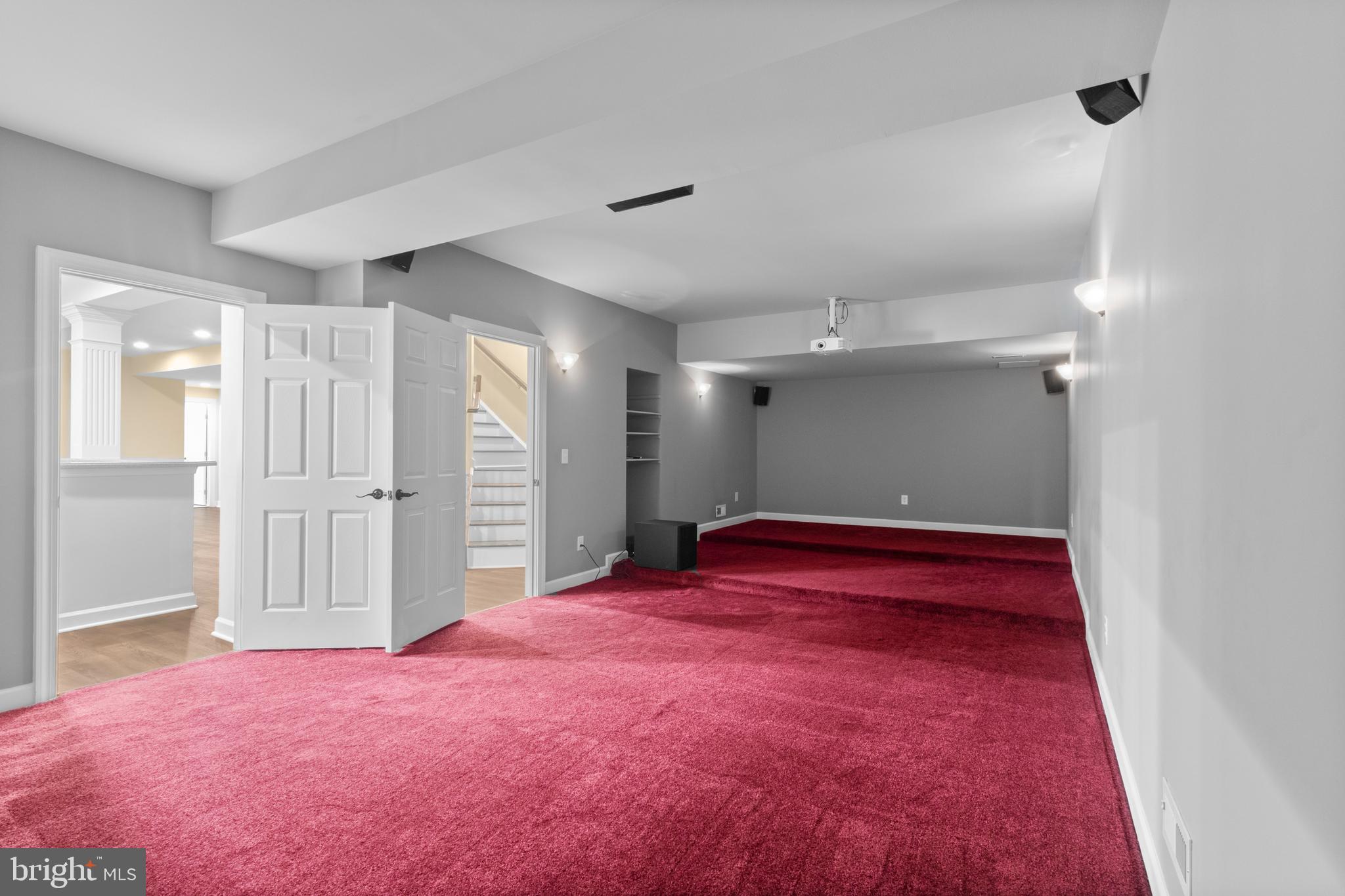 CEDAR CREST - Residential