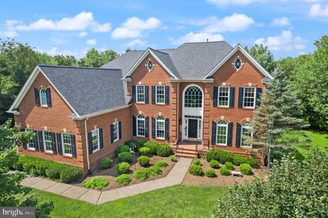 42294 IRON BIT PLACE CHANTILLY VA 20152