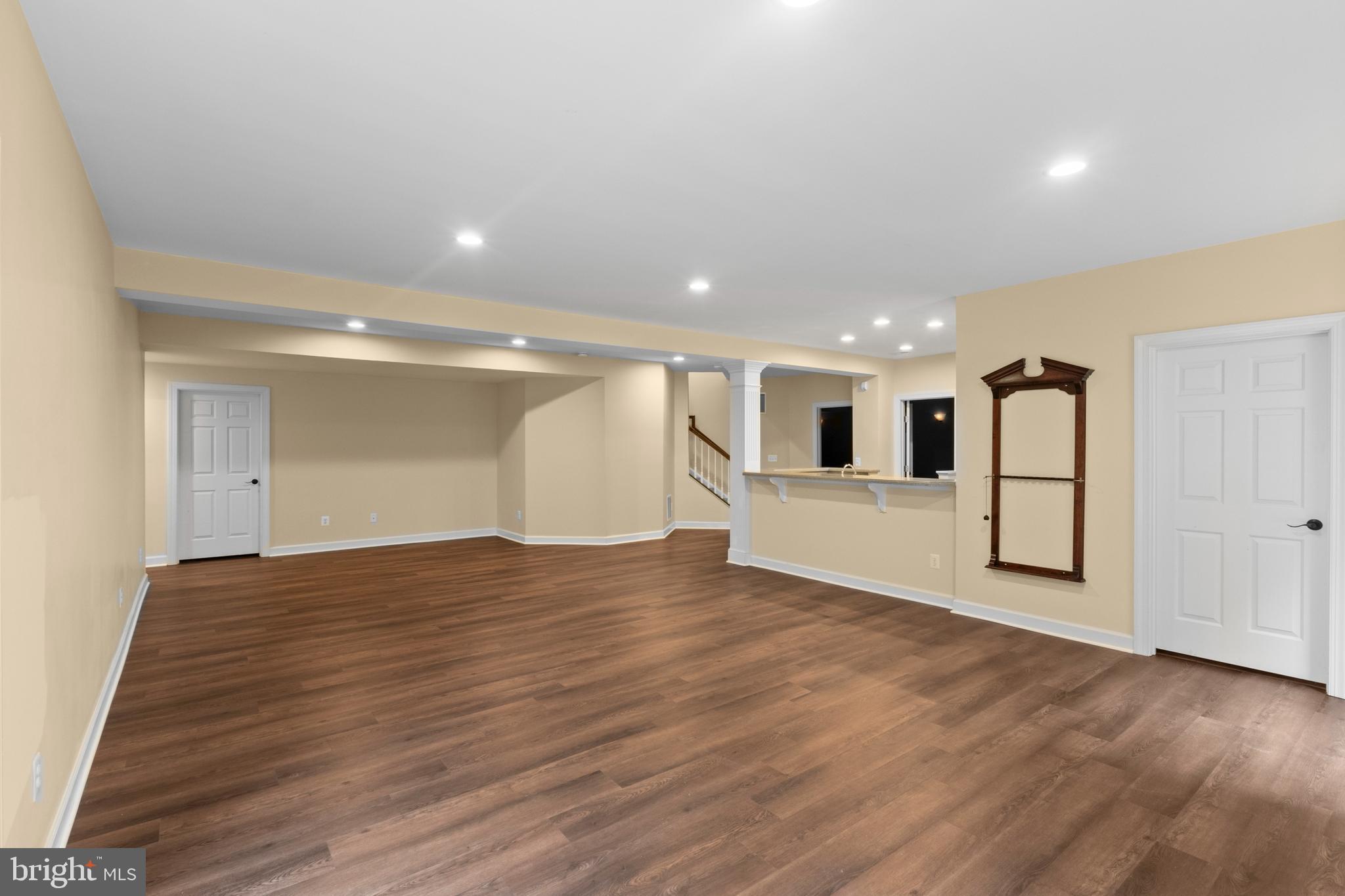 CEDAR CREST - Residential