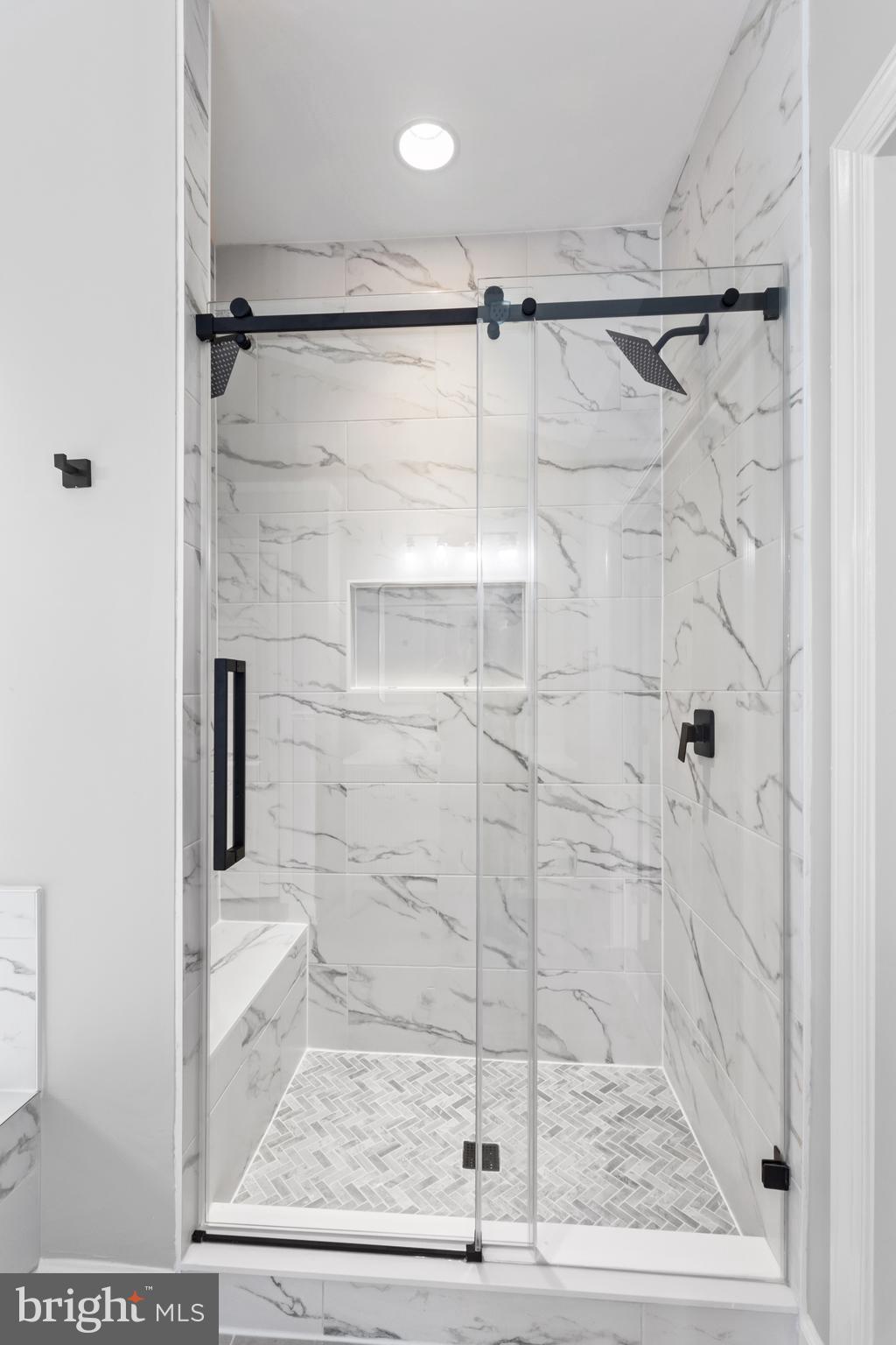 CEDAR CREST - Residential