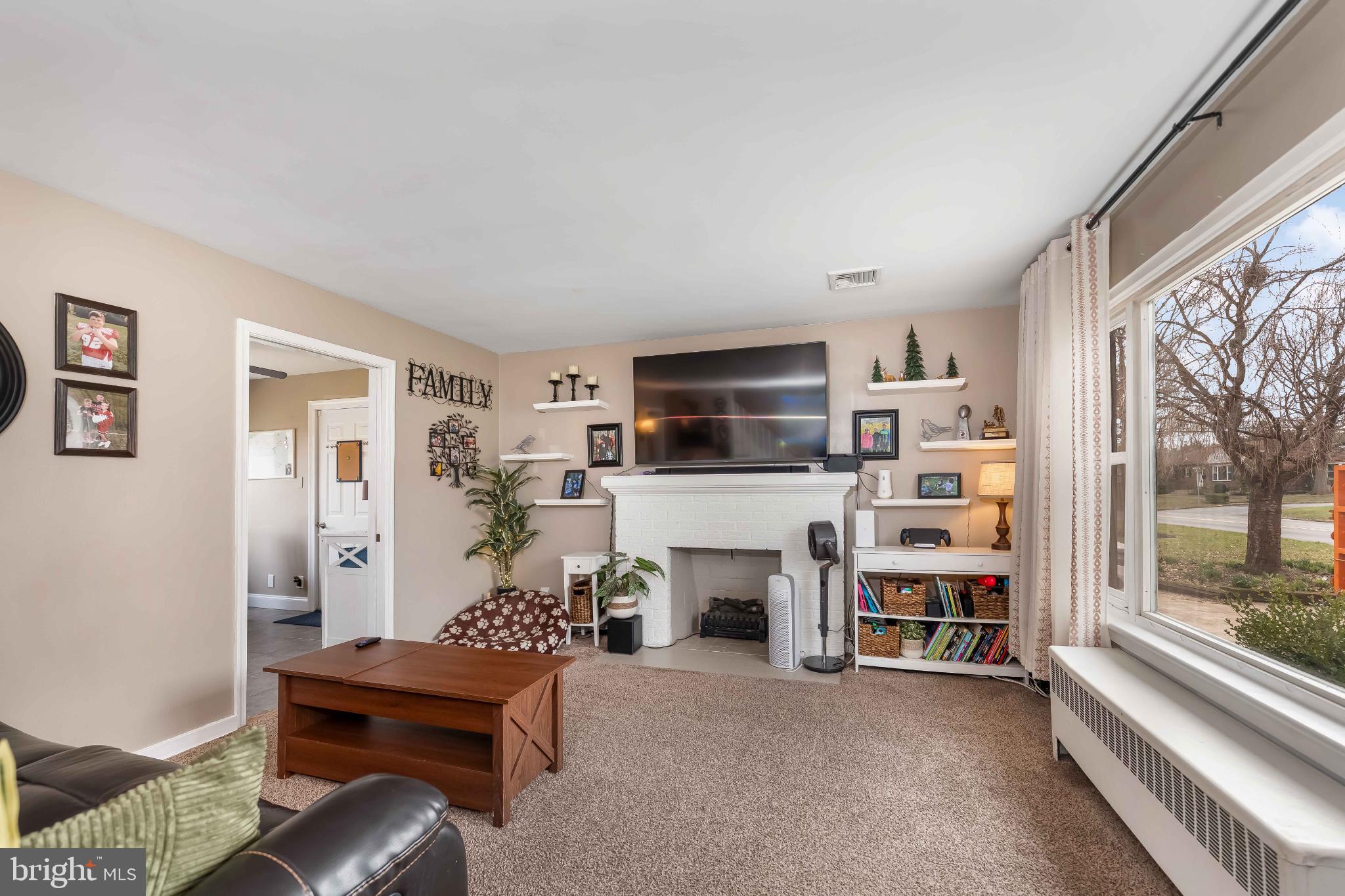 3612 SCHOOLHOUSE LANE