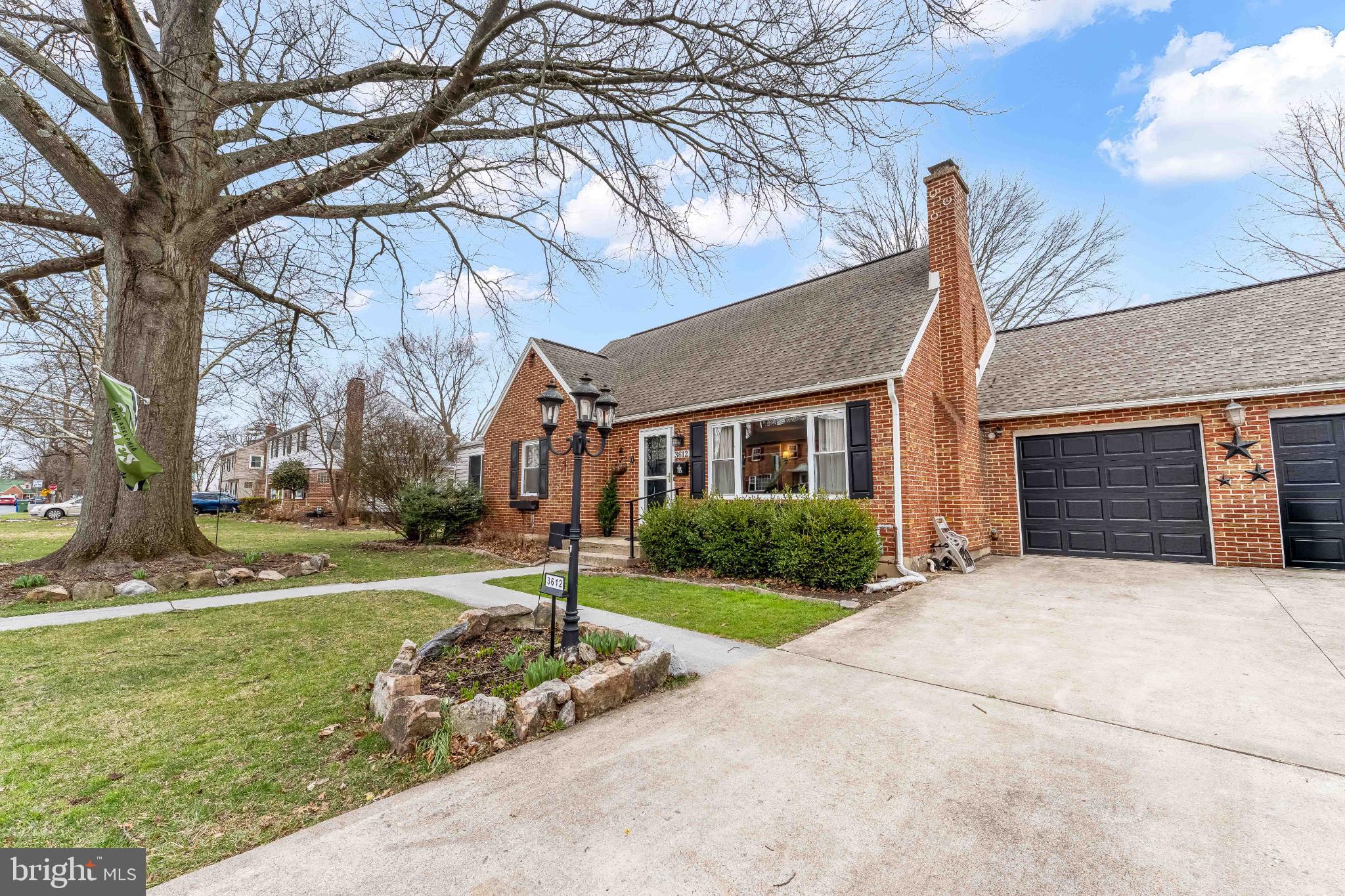 3612 SCHOOLHOUSE LANE